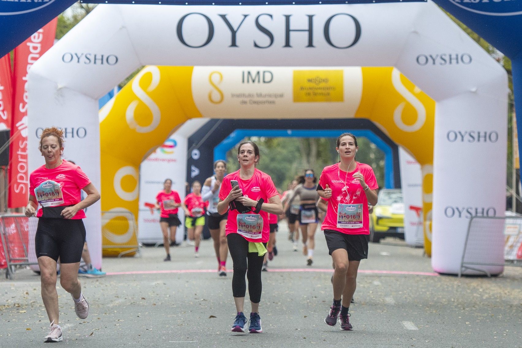 Las mejores fotos de la Carrera de la Mujer de Sevilla 2024. 203.