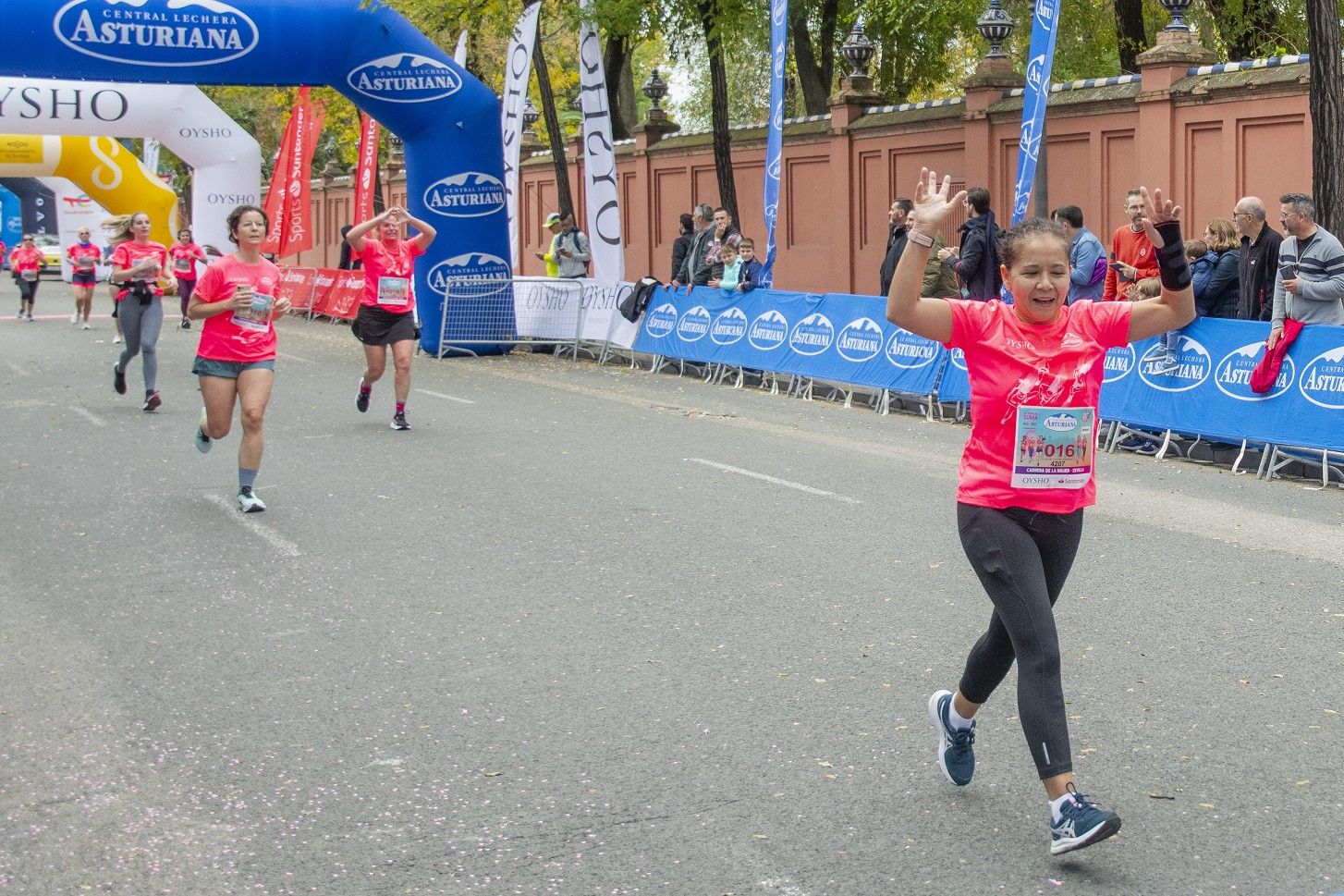 Las mejores fotos de la Carrera de la Mujer de Sevilla 2024. 205.