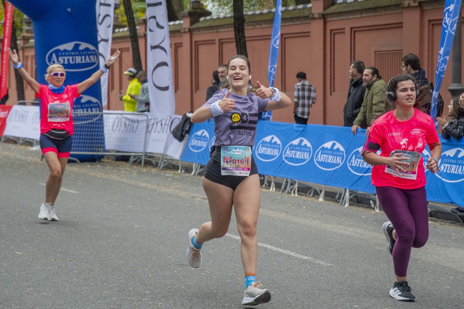 Las mejores fotos de la Carrera de la Mujer de Sevilla 2024. 206.