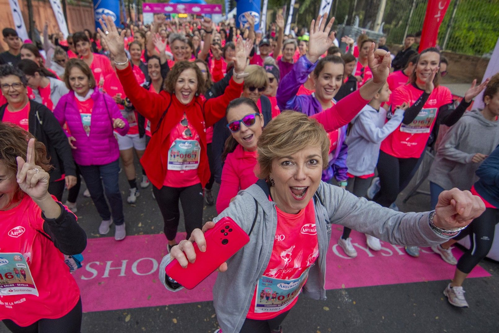 Las mejores fotos de la Carrera de la Mujer de Sevilla 2024. 094.