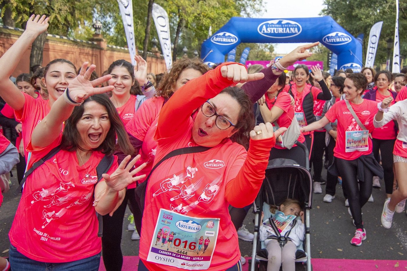 Las mejores fotos de la Carrera de la Mujer de Sevilla 2024. 098.