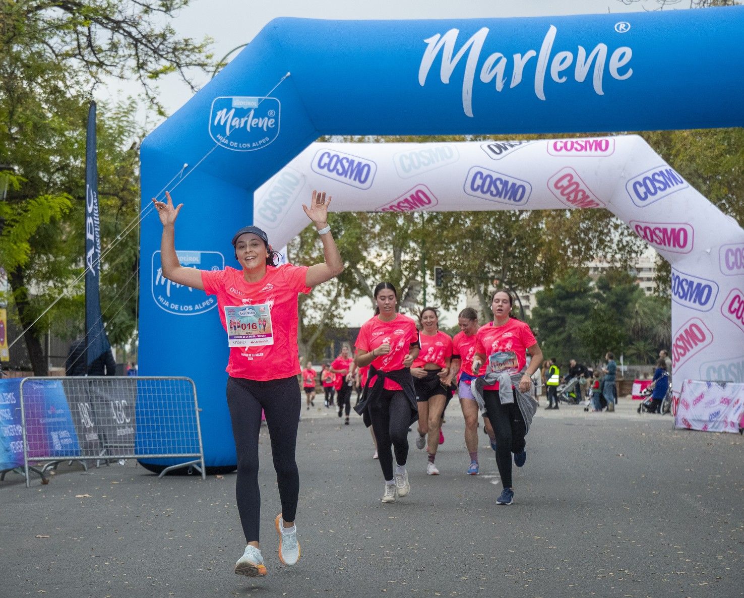 Las mejores fotos de la Carrera de la Mujer de Sevilla 2024. 237.