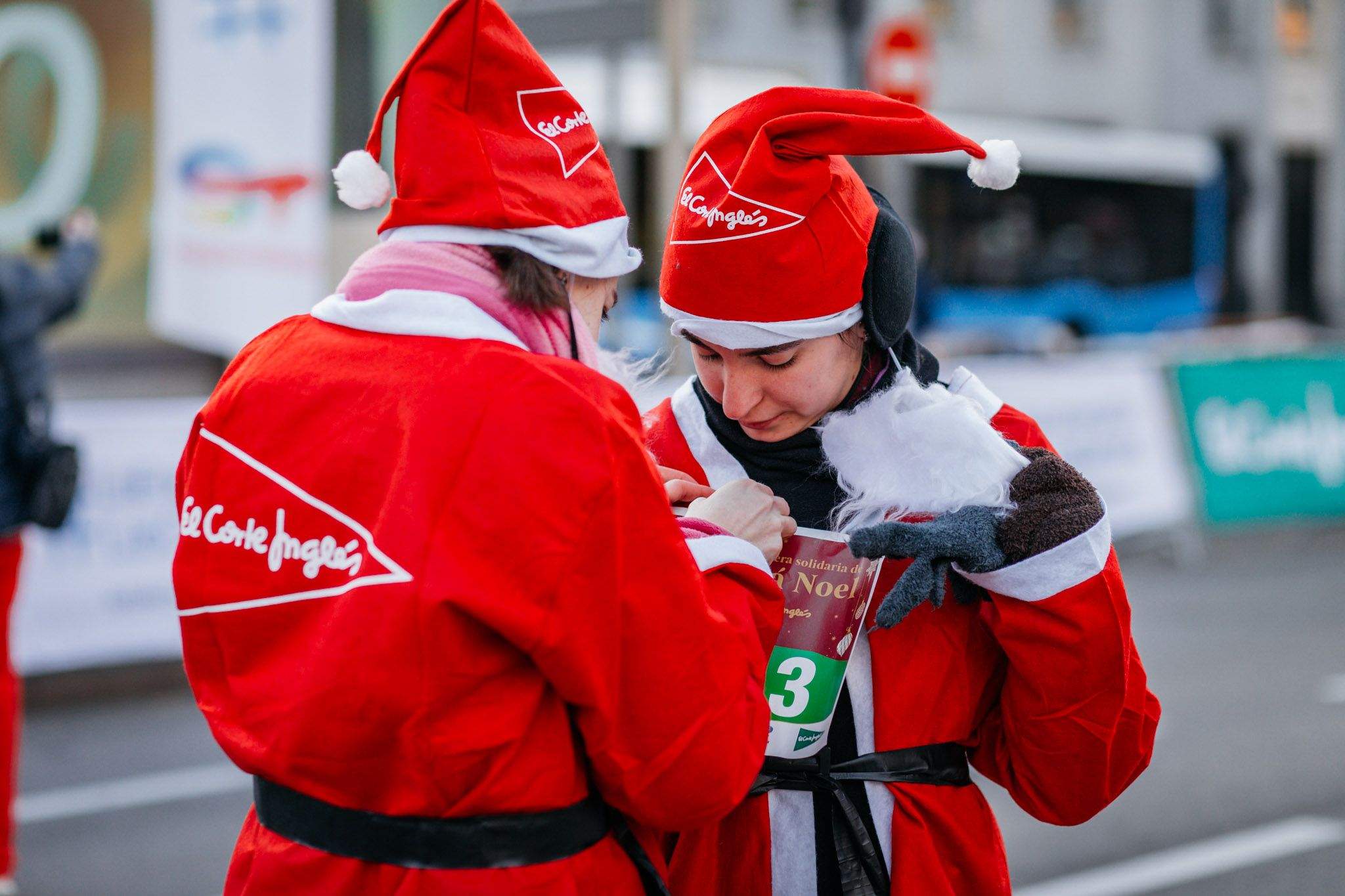 Las mejores fotos de la Carrera de Papá Noel 2024   PREVIA Y SALIDA. (11)