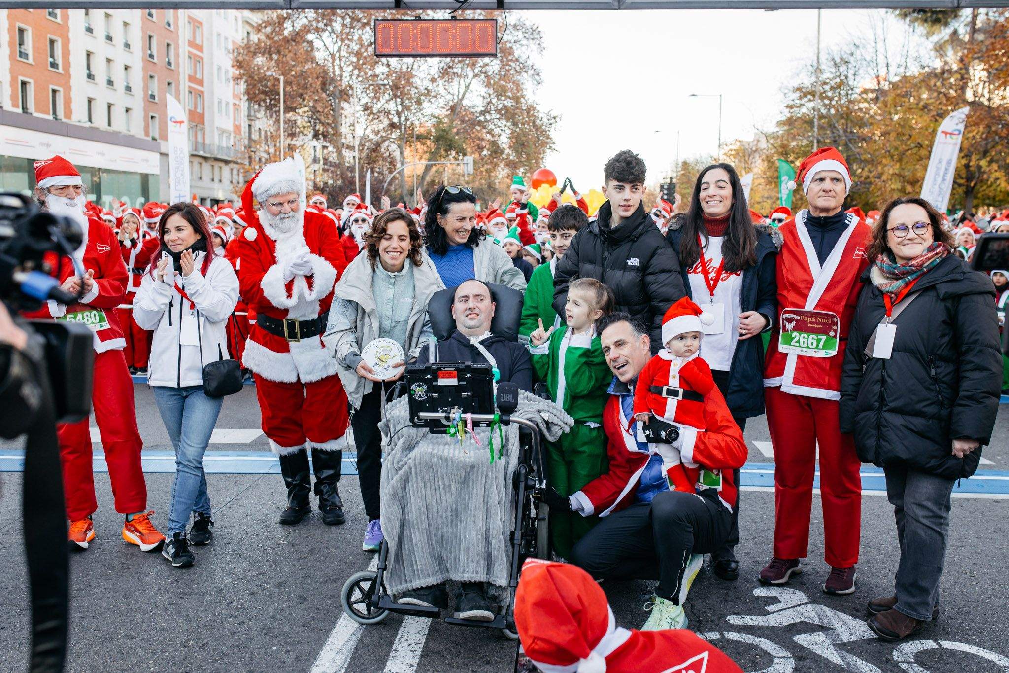 Las mejores fotos de la Carrera de Papá Noel 2024   PREVIA Y SALIDA. (112)