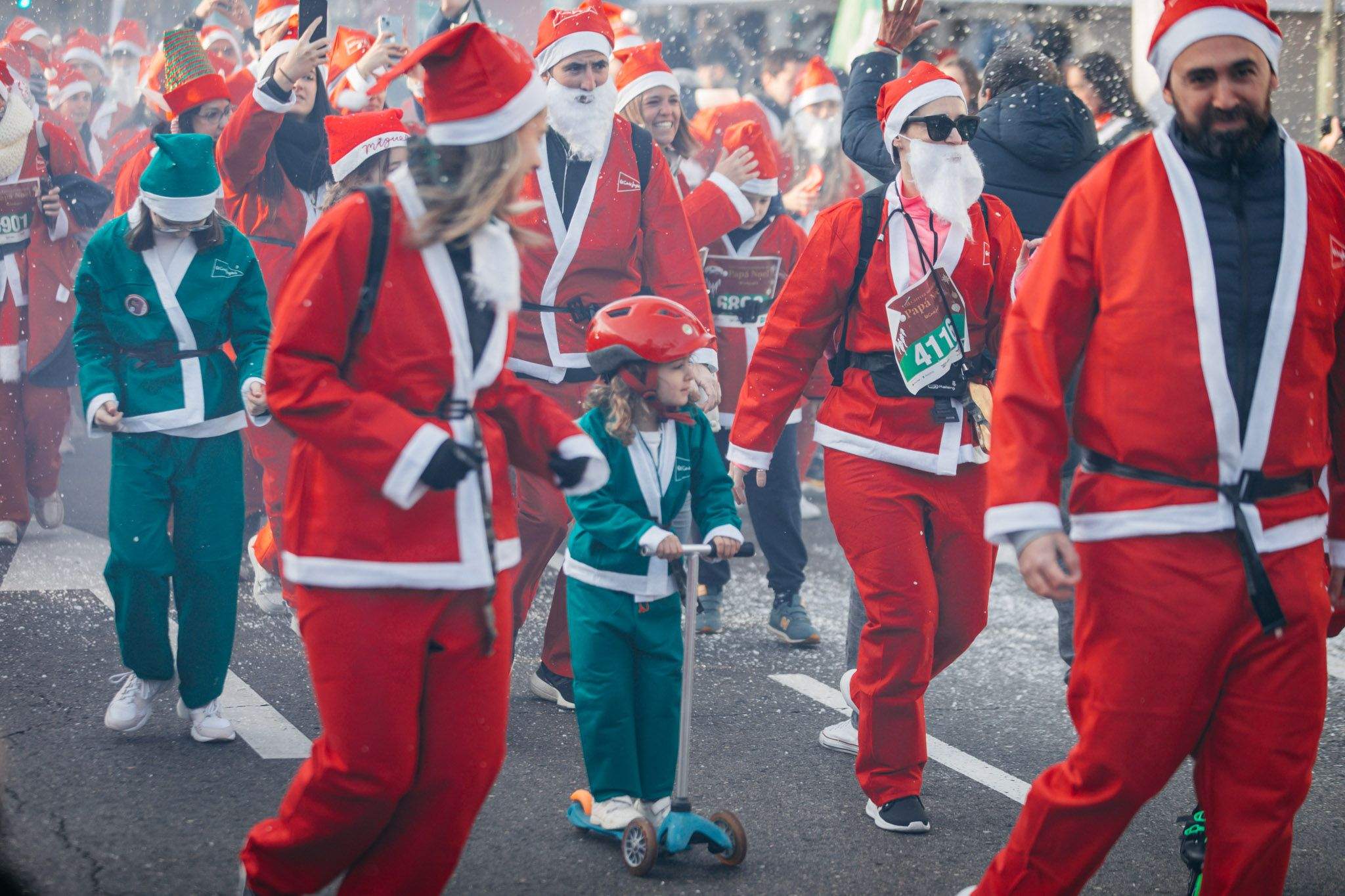 Las mejores fotos de la Carrera de Papá Noel 2024   PREVIA Y SALIDA. (166)
