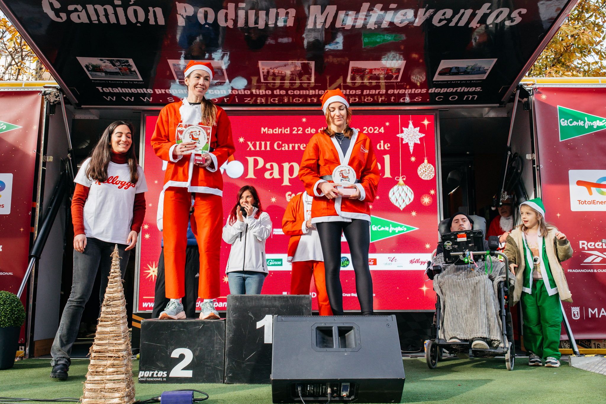 Las mejores fotos de la Carrera de Papá Noel 2024   PREMIACIÓN.5