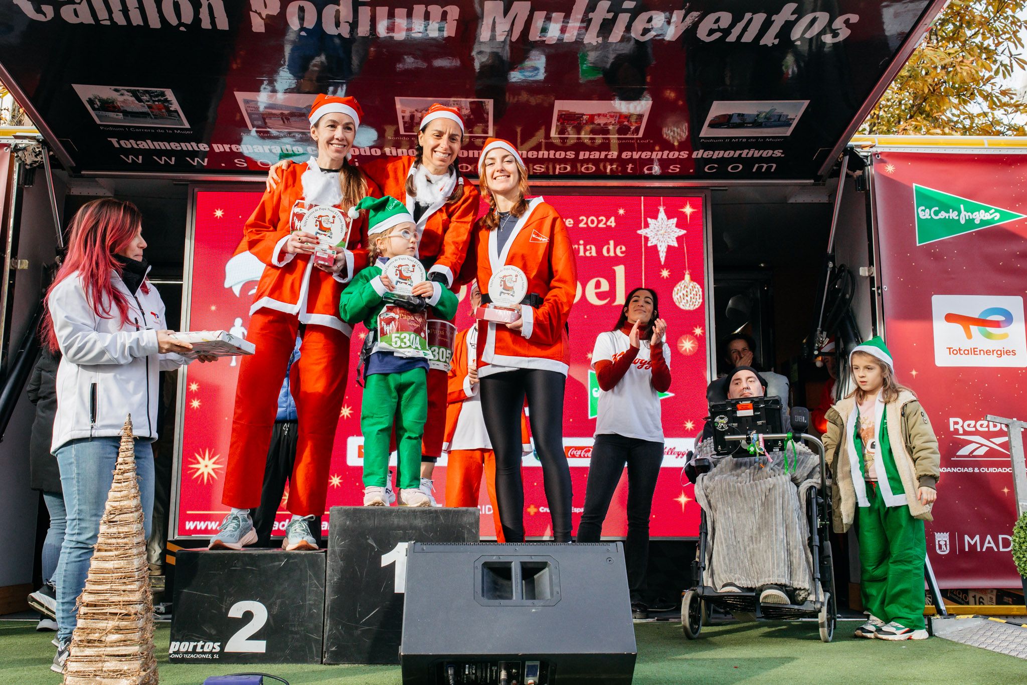 Las mejores fotos de la Carrera de Papá Noel 2024   PREMIACIÓN.7