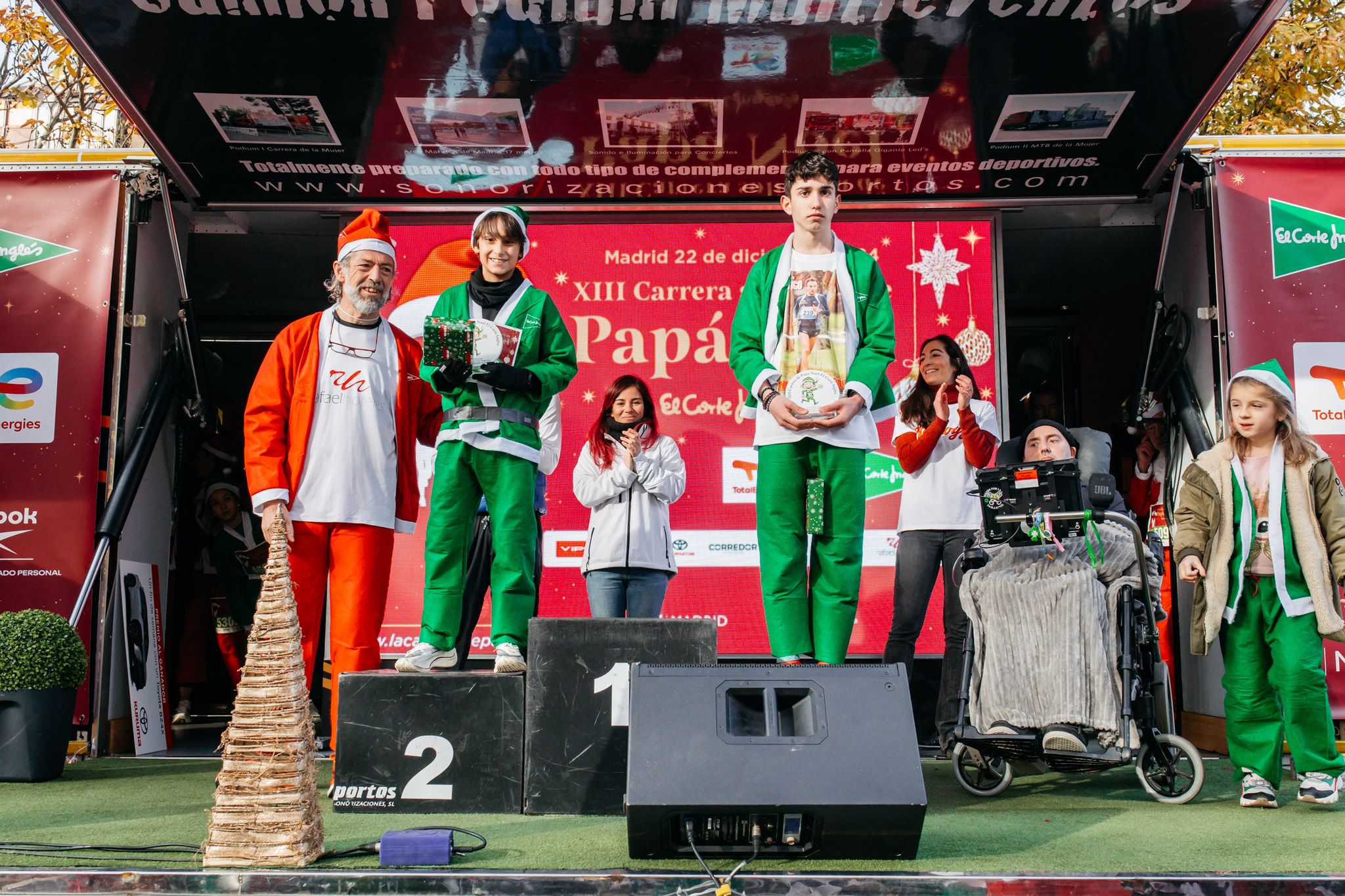 Las mejores fotos de la Carrera de Papá Noel 2024   PREMIACIÓN.10