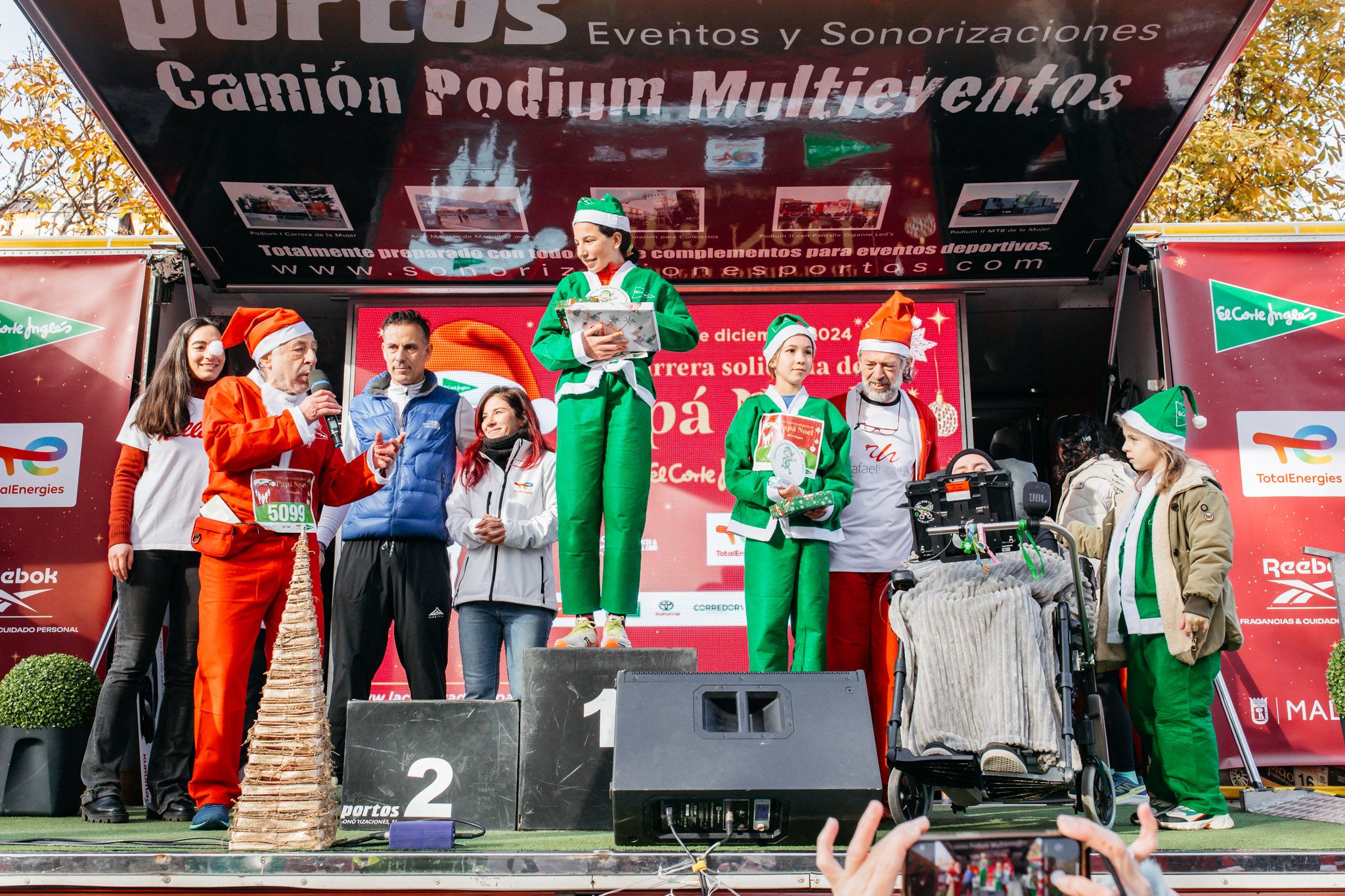 Las mejores fotos de la Carrera de Papá Noel 2024   PREMIACIÓN.15