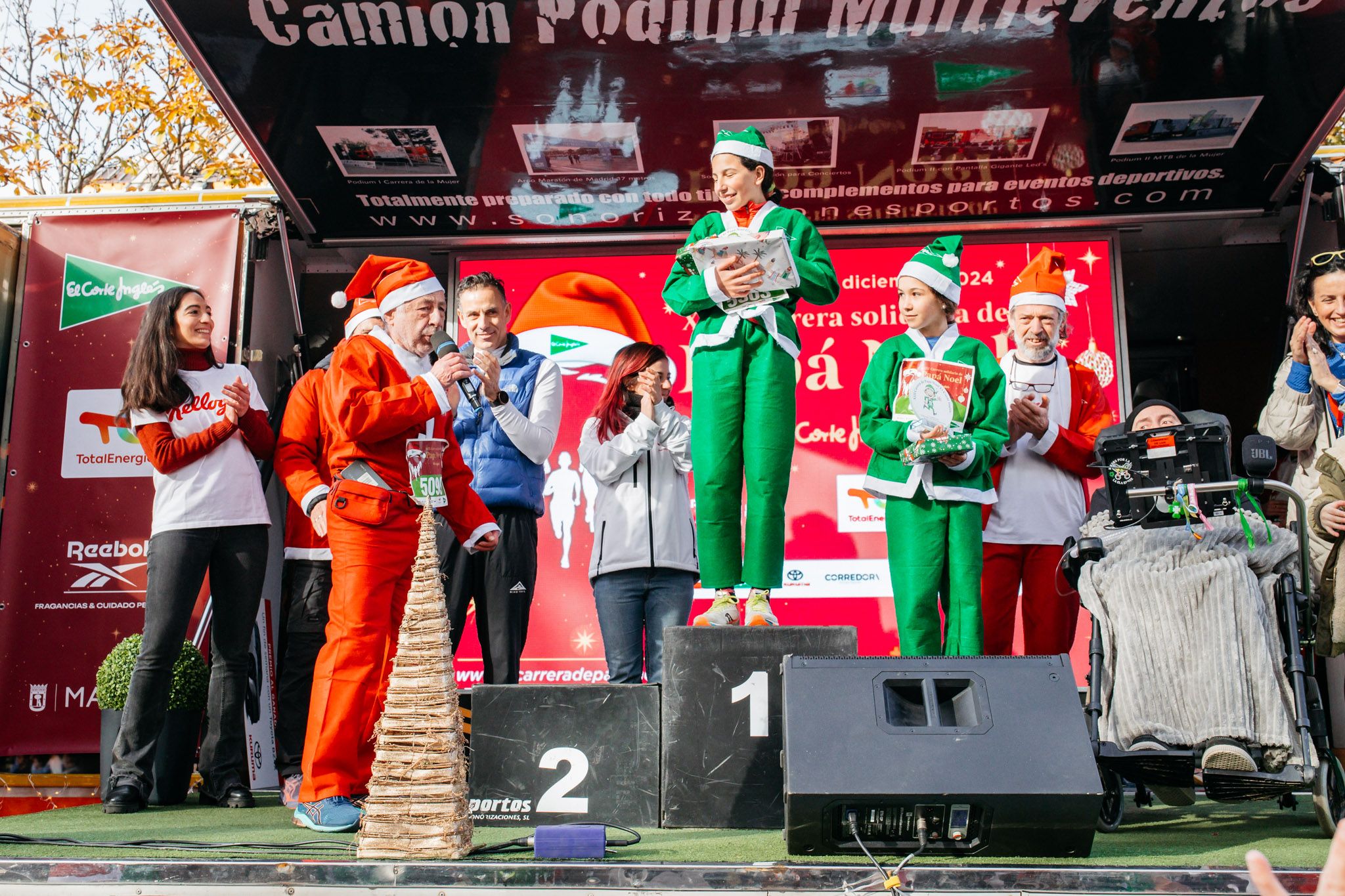 Las mejores fotos de la Carrera de Papá Noel 2024   PREMIACIÓN.18