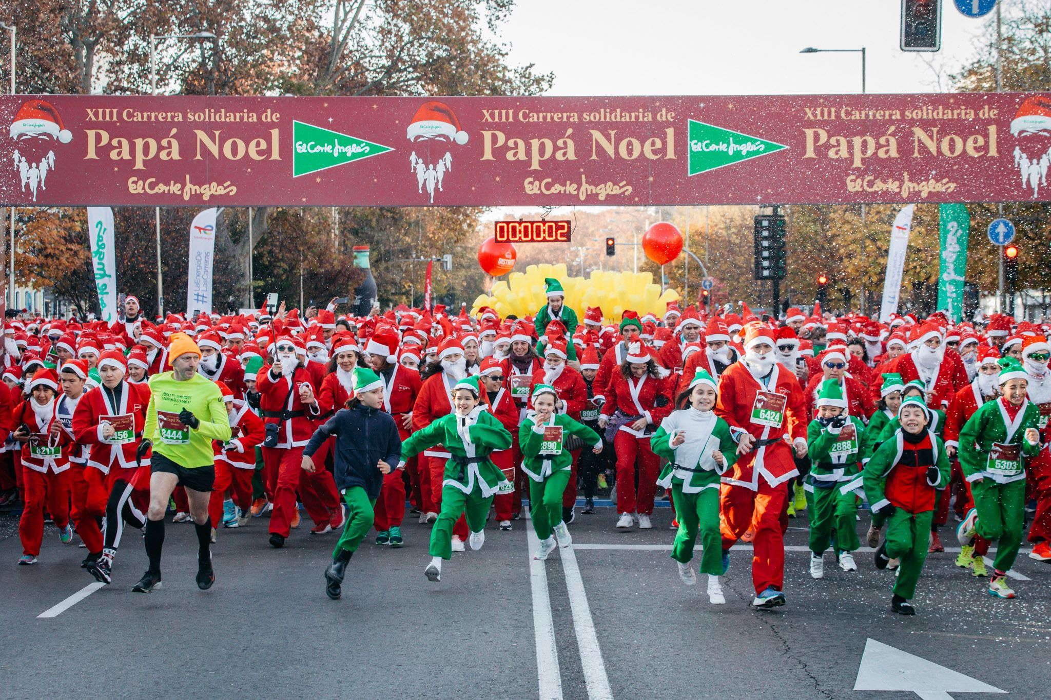 Las 40 mejores fotos de la Carrera de Papá Noel 2024. (19)