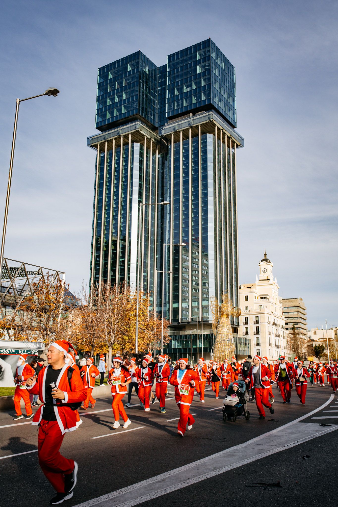 Las 40 mejores fotos de la Carrera de Papá Noel 2024. (29)