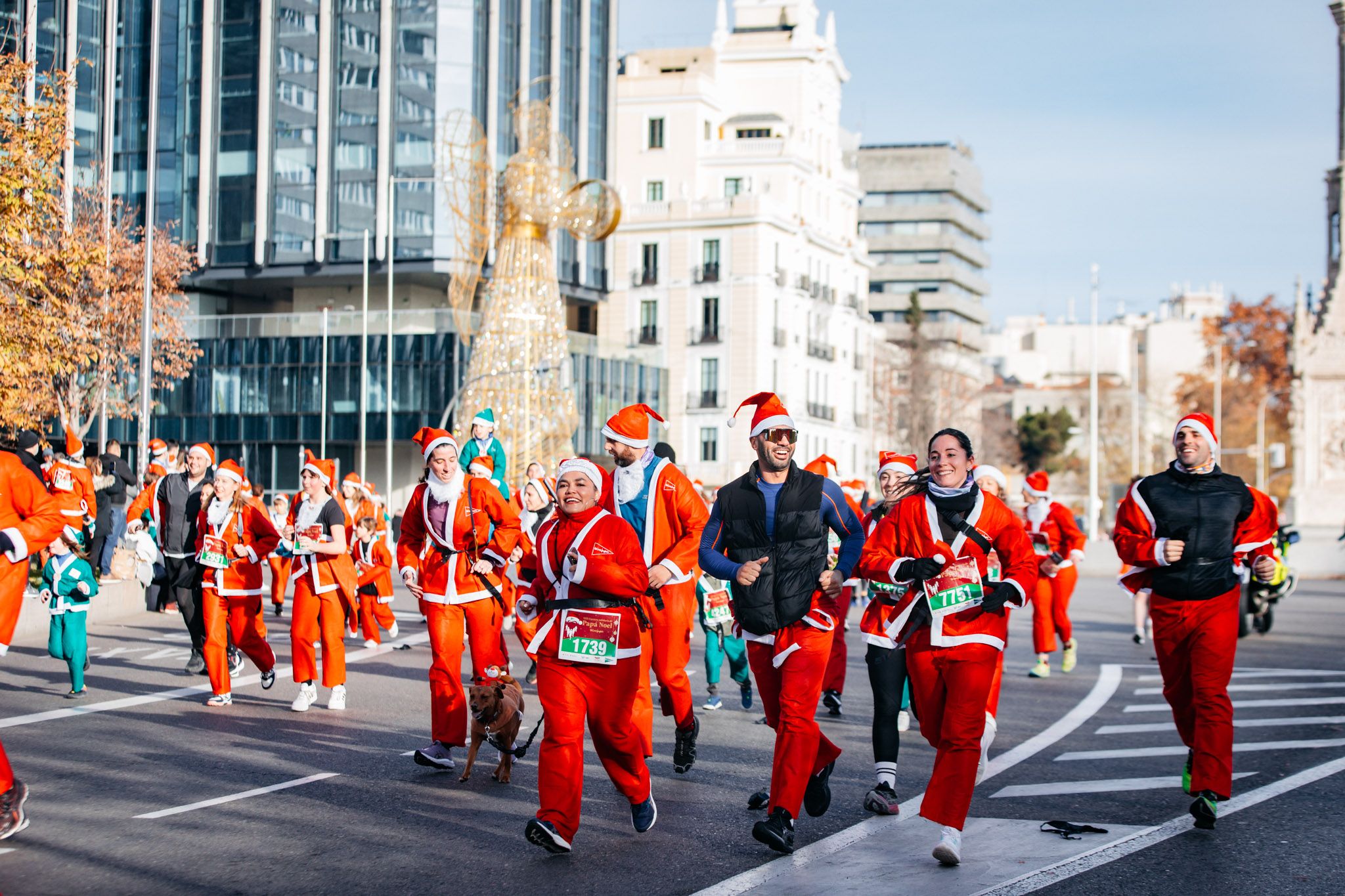 Las 40 mejores fotos de la Carrera de Papá Noel 2024. (30)