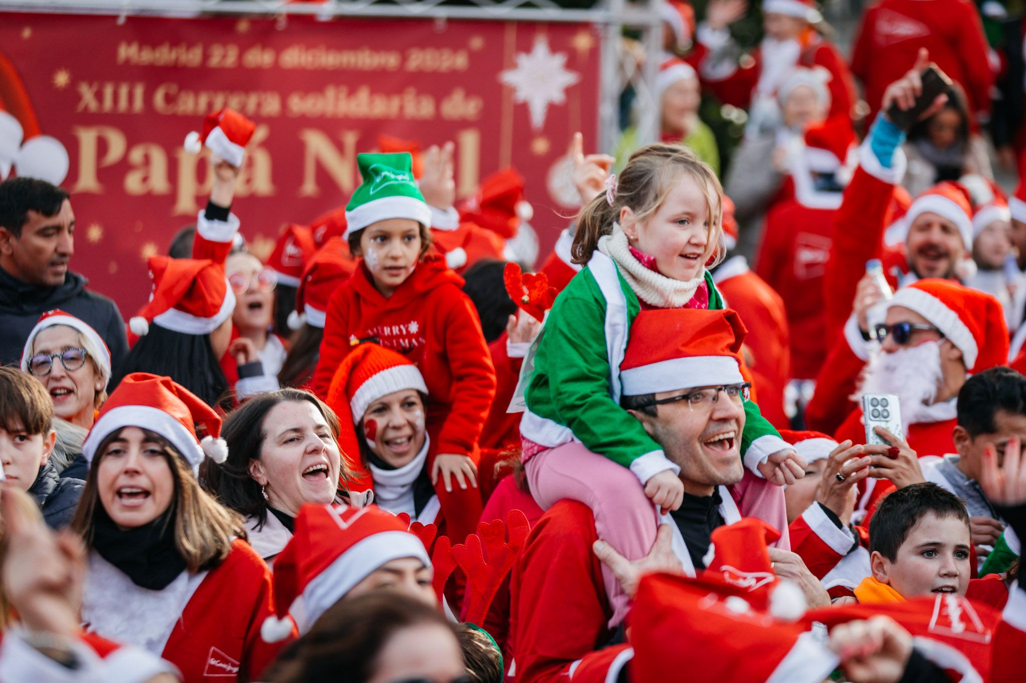 Las 40 mejores fotos de la Carrera de Papá Noel 2024. (43)