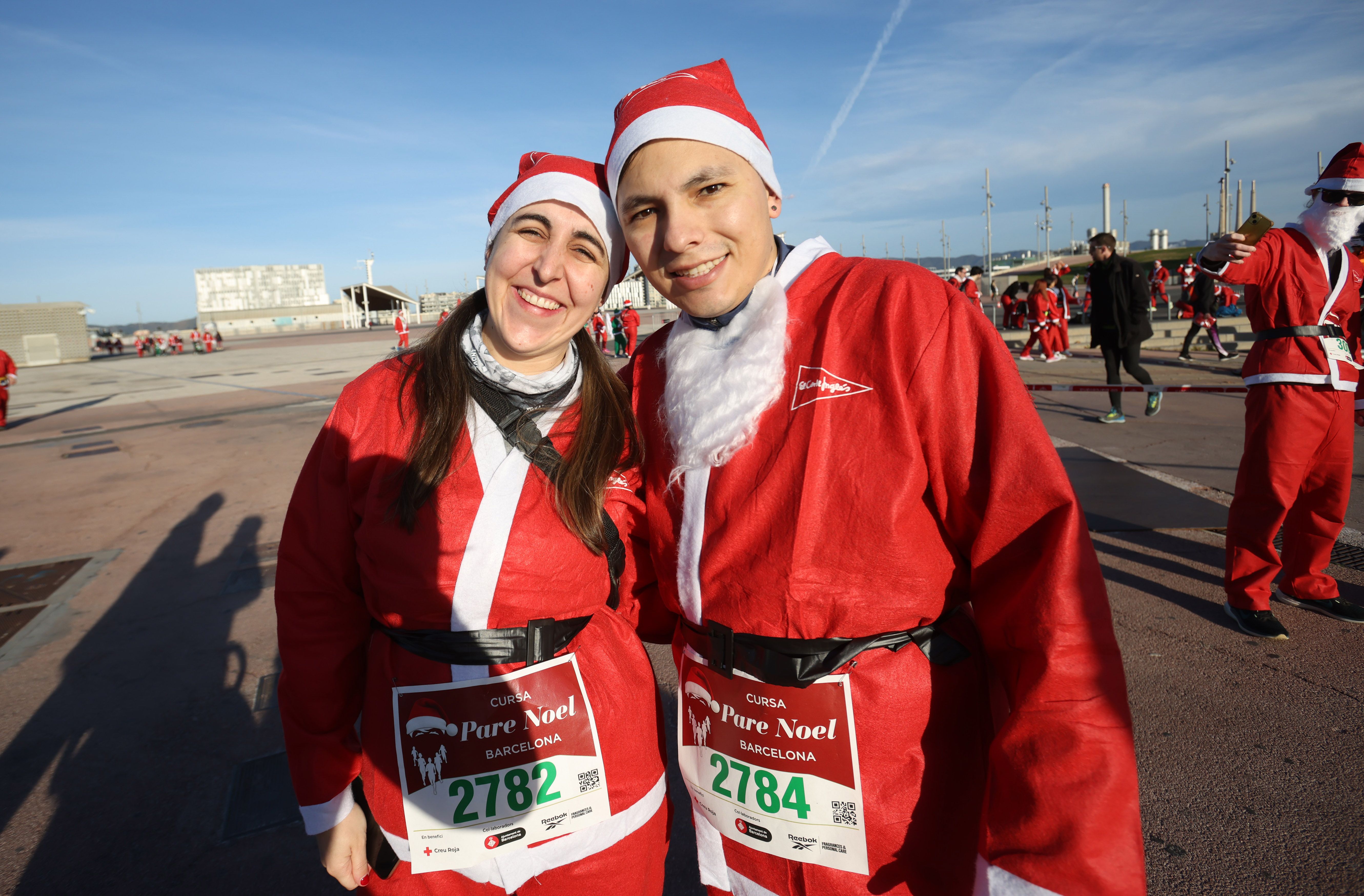 Las mejores fotos de la Carrera de Papá Noel de Barcelona 2024. 060