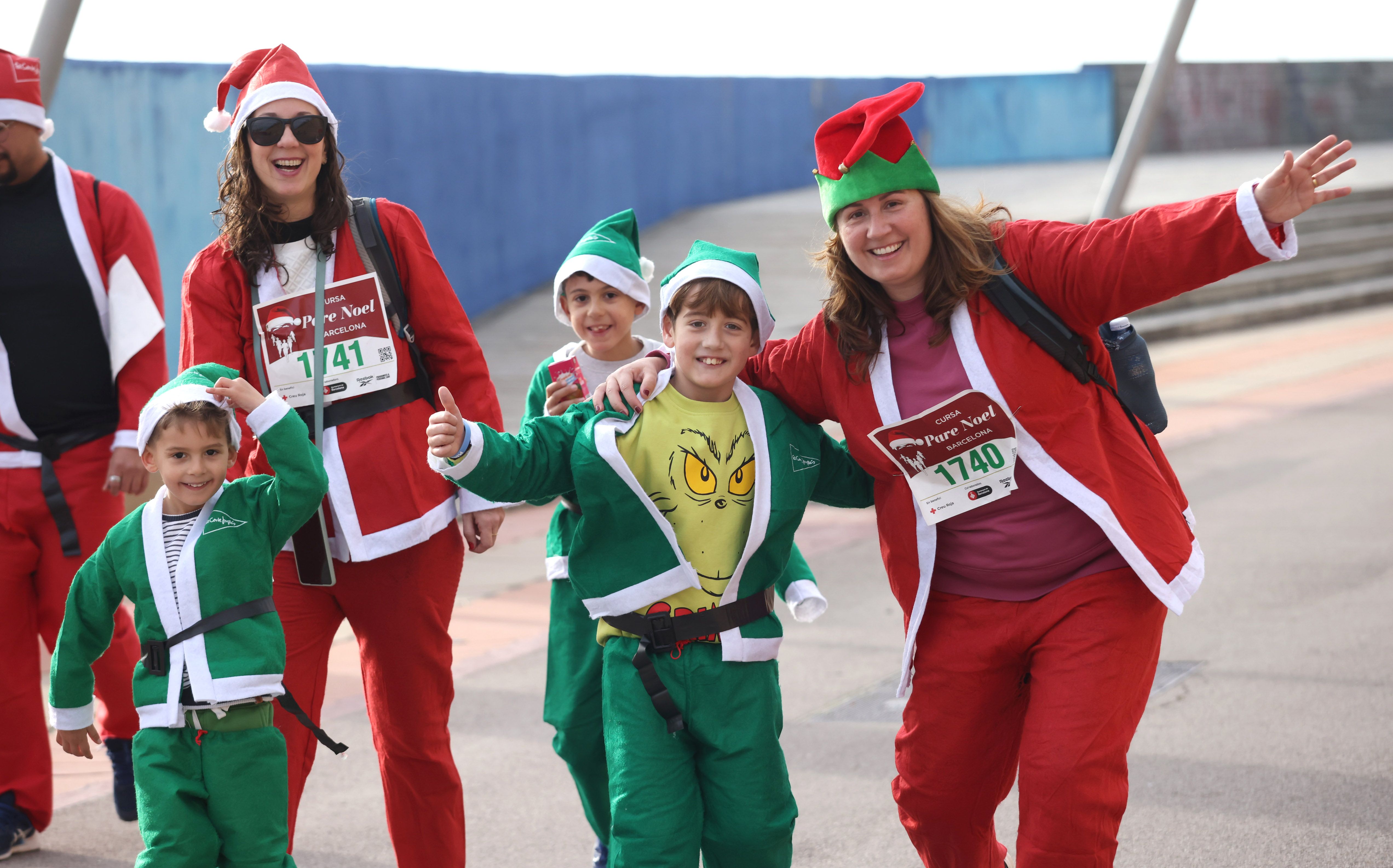 Las mejores fotos de la Carrera de Papá Noel de Barcelona 2024. 413