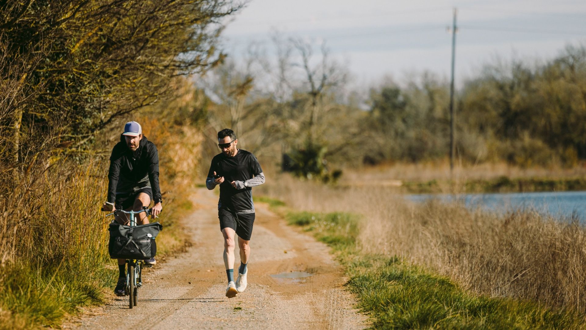 ‘MadLoop’ se presenta como un evento de running radicalmente diferente a lo que tienes en la cabeza cuando piensas en correr. PIGEONS SOLUTIONS.