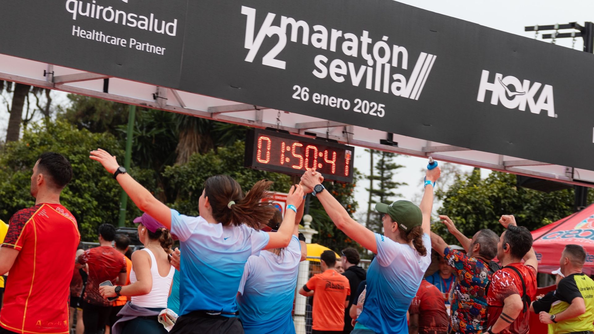 Clasificaciones completas del Medio Maratón de Sevilla 2025.