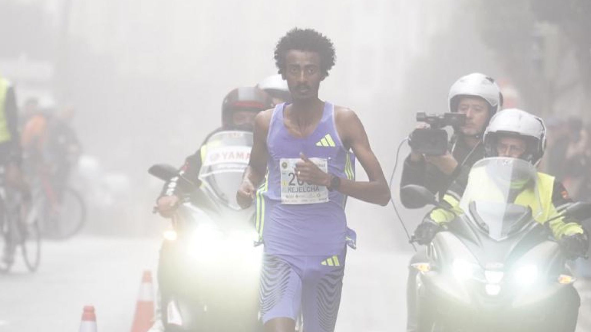 Yomif Kejelcha firma la mejor marca mundial en los 10K de Castellón.