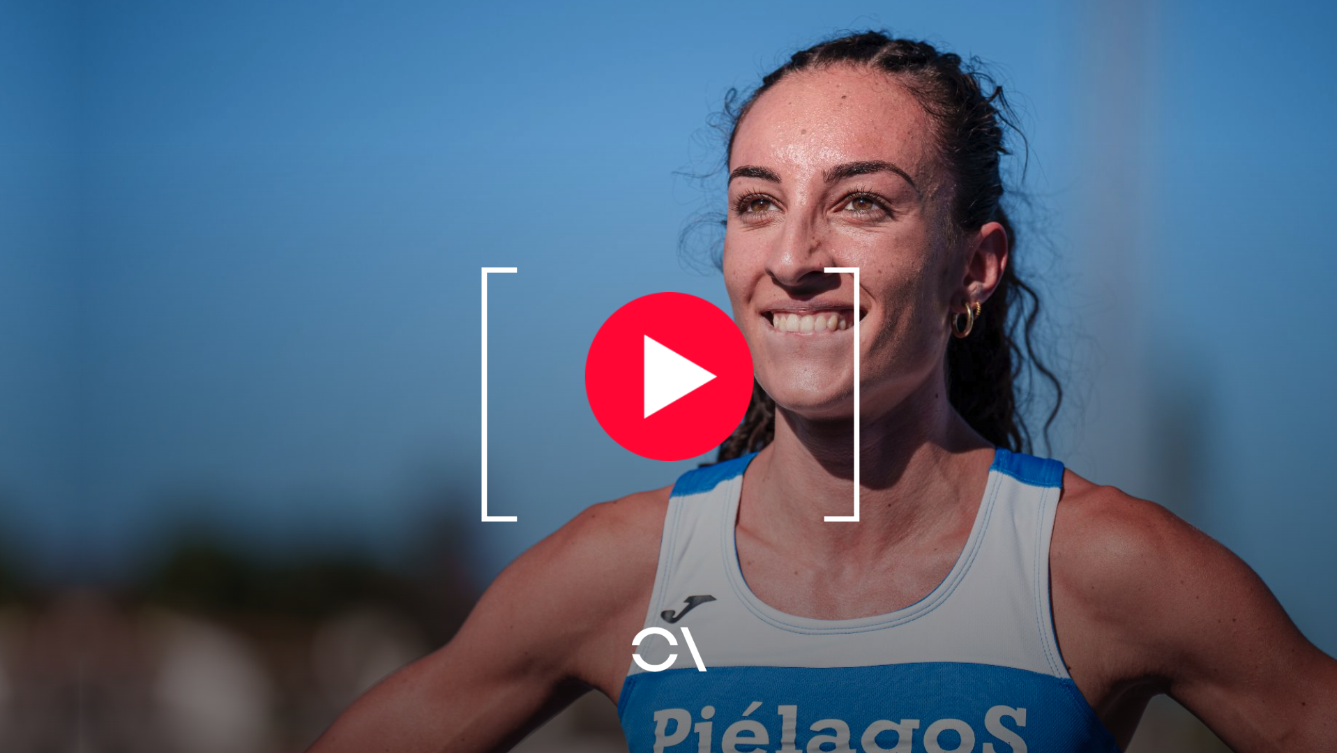 Entrevistamos en profundidad a Yurena Hueso, que ha regresado a las pistas tras sobreponerse a las lesiones y problemas personales. SPORTMEDIA.