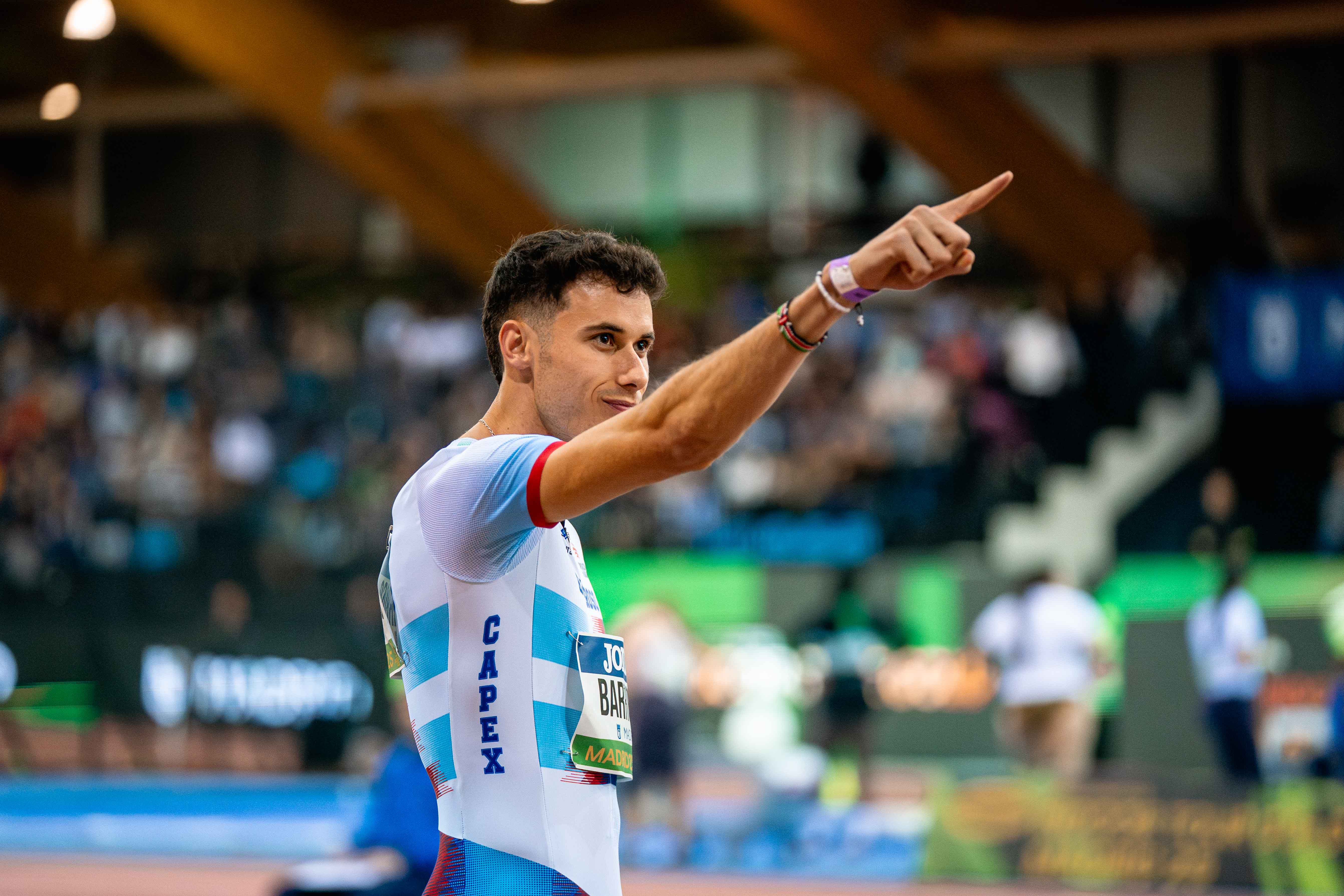 David Barroso, atleta especialista en 800 metros, en el World Indoor Tour de Madrid 2025. @samshutter 
