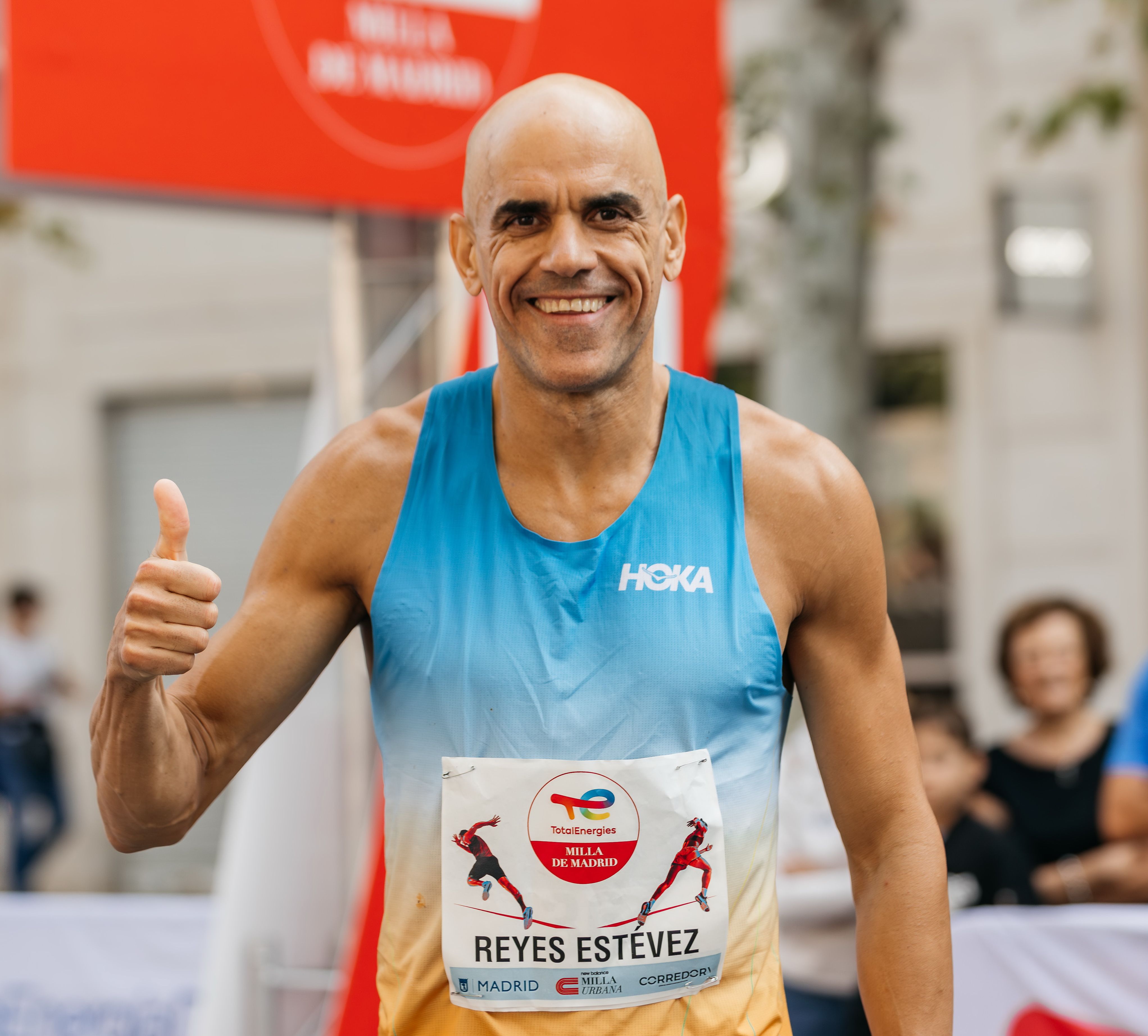 Reyes Estévez sigue corriendo a unos ritmos de extraterrestre en 2025  / Foto: latemilente.com