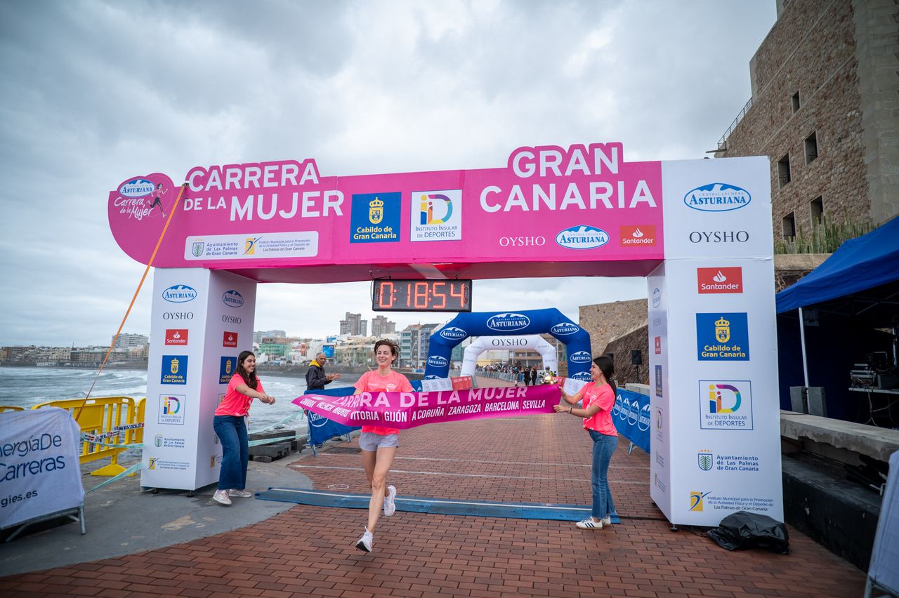 Las fotos de la Carrera de la Mujer de Gran Canaria 2025. 056
