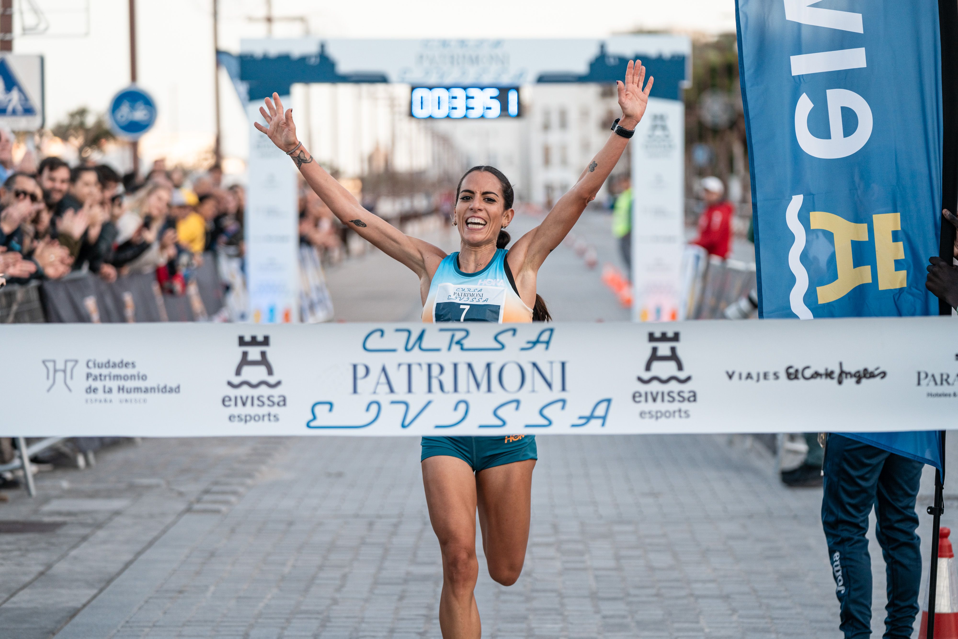 Lidia Campo ganando la Cursa Patrimoni Ibiza 2023. SPORTMEDIA Lidia Campo ganando la Cursa Patrimoni Ibiza 2023. SPORTMEDIA