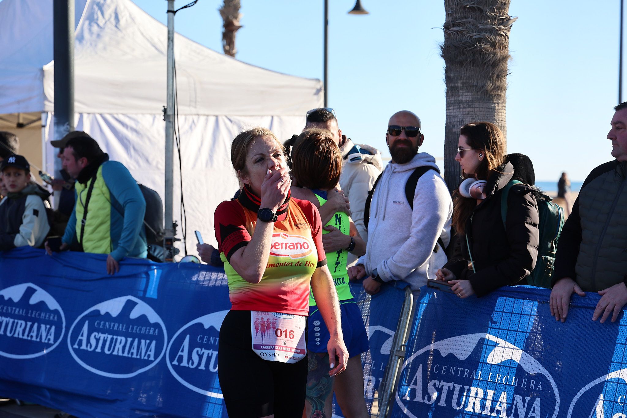 Las mejores fotos de la Carrera de la Mujer Central Lechera Asturiana de Valencia 2025. 274