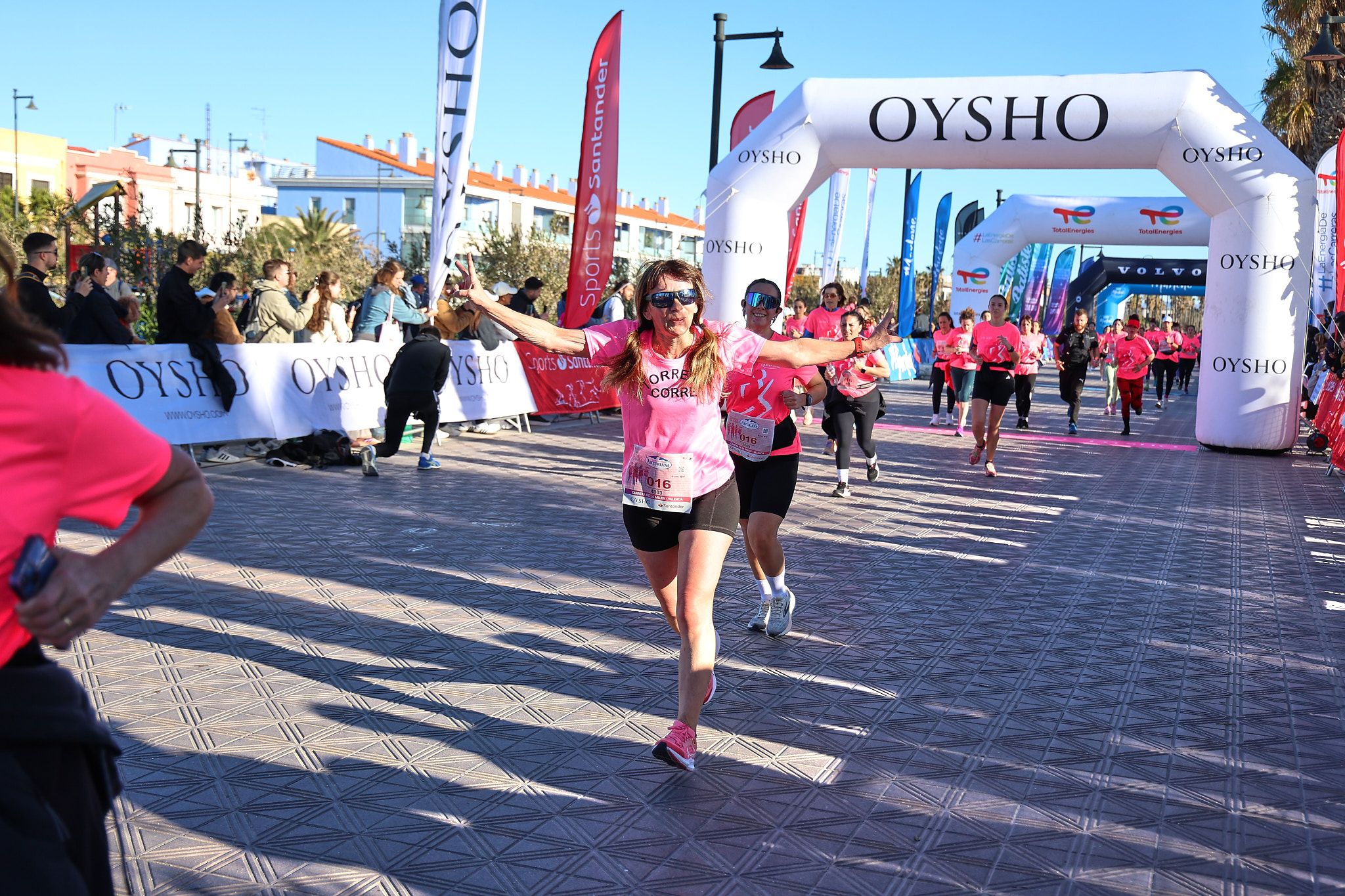 Las mejores fotos de la Carrera de la Mujer Central Lechera Asturiana de Valencia 2025. 759
