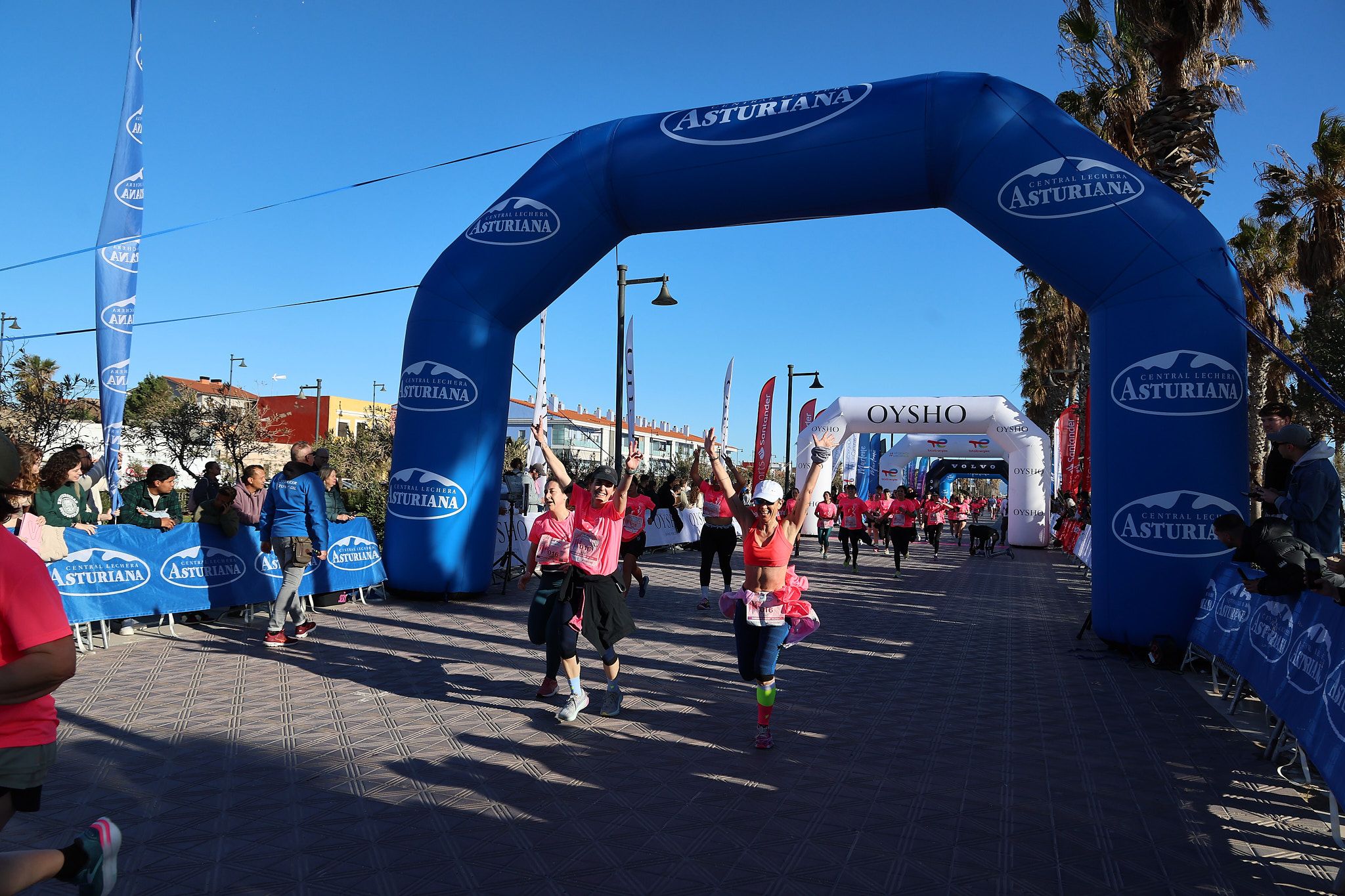 Las mejores fotos de la Carrera de la Mujer Central Lechera Asturiana de Valencia 2025. 517