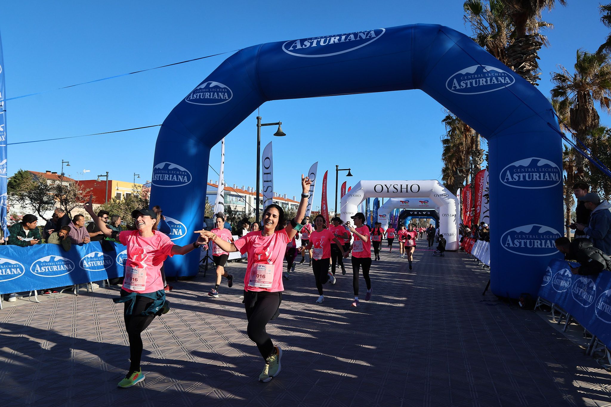 Las mejores fotos de la Carrera de la Mujer Central Lechera Asturiana de Valencia 2025. 521