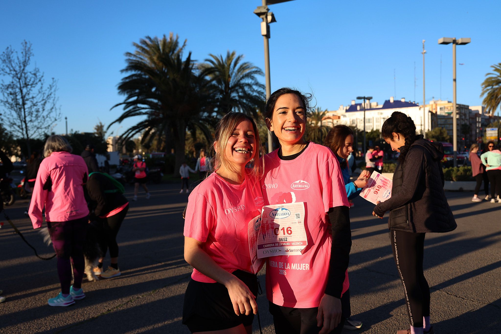 Las mejores fotos de la Carrera de la Mujer Central Lechera Asturiana de Valencia 2025. 36