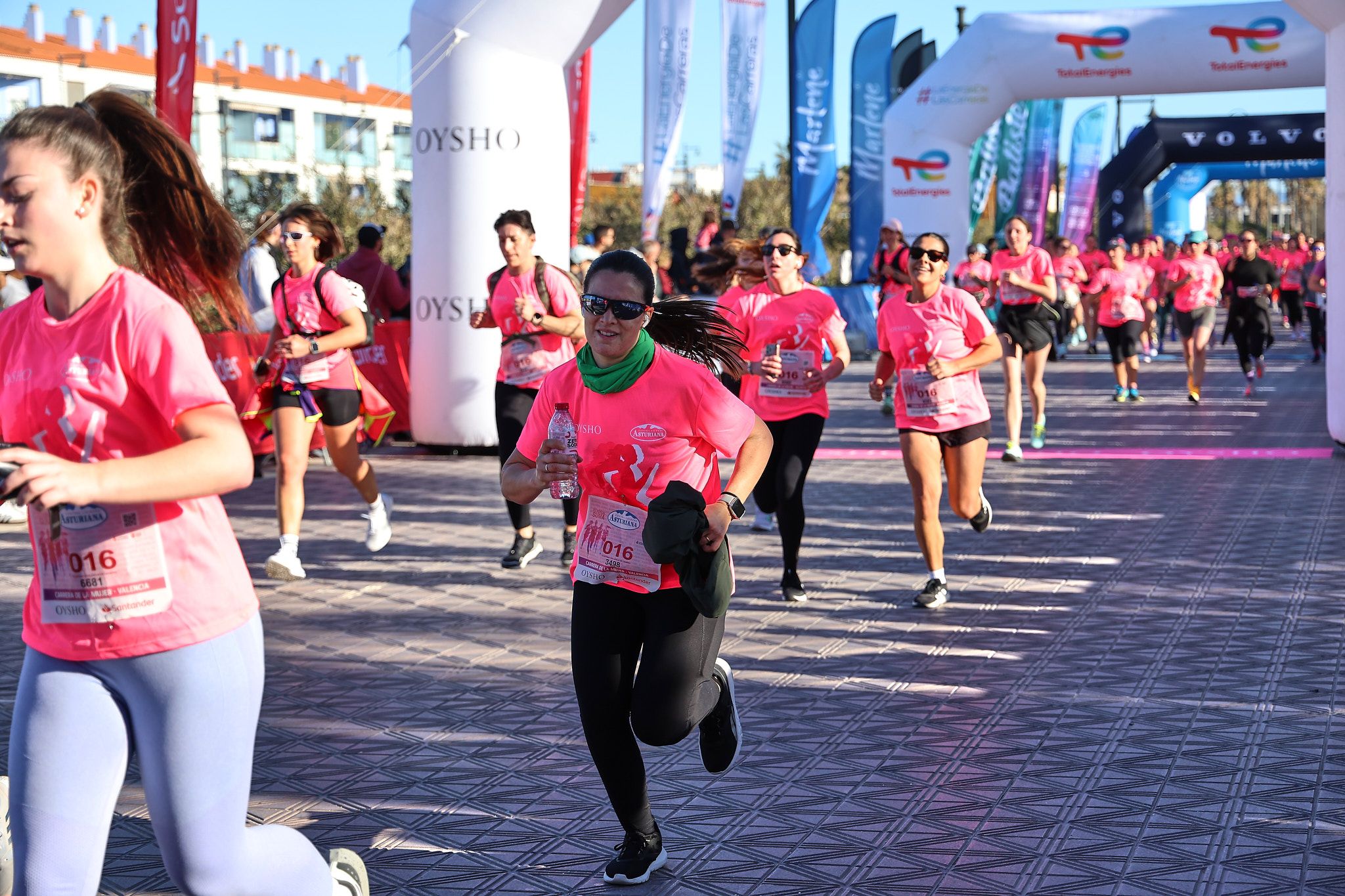 Las mejores fotos de la Carrera de la Mujer Central Lechera Asturiana de Valencia 2025. 771