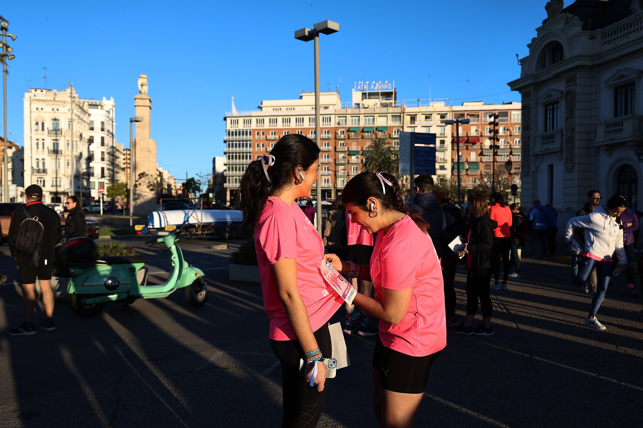 Las mejores fotos de la Carrera de la Mujer Central Lechera Asturiana de Valencia 2025. 41