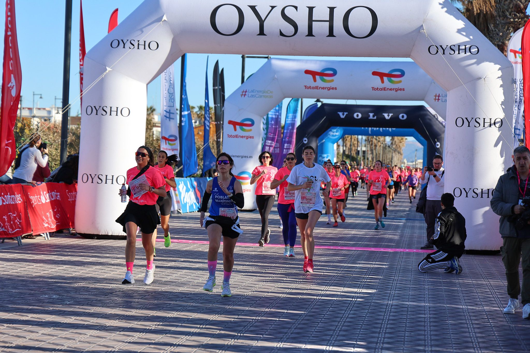 Las mejores fotos de la Carrera de la Mujer Central Lechera Asturiana de Valencia 2025. 528