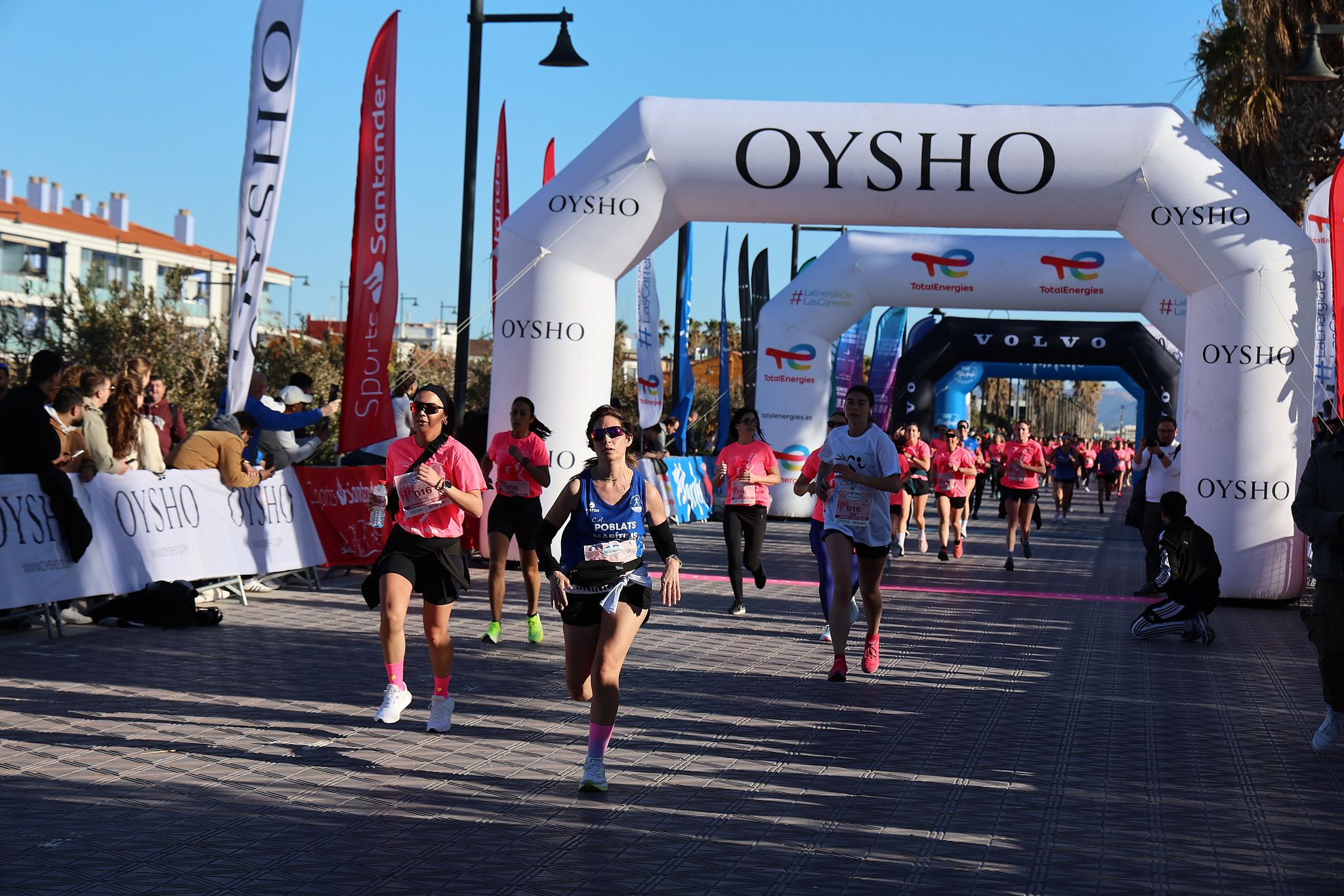 Las mejores fotos de la Carrera de la Mujer Central Lechera Asturiana de Valencia 2025. 529