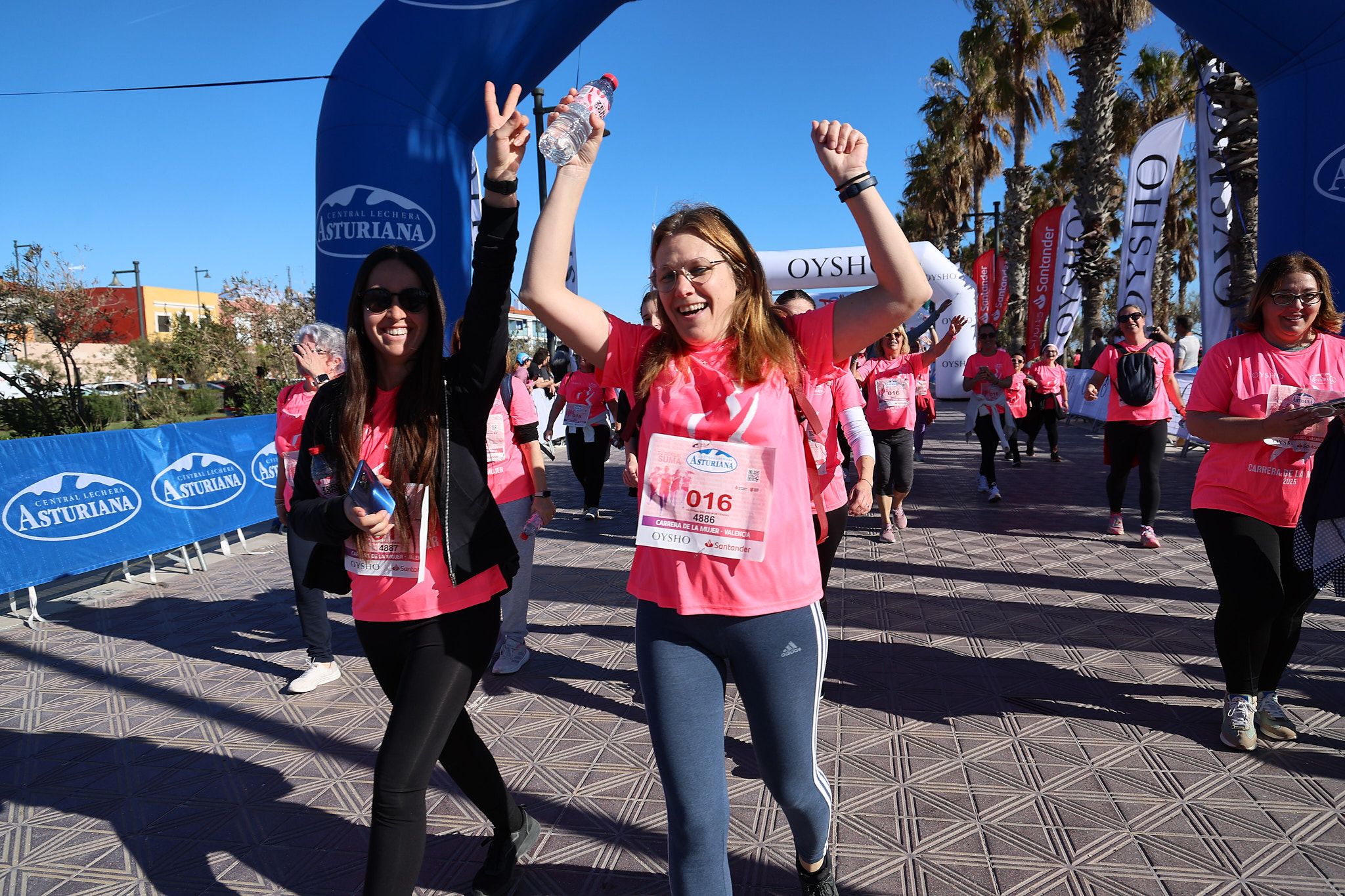 Las mejores fotos de la Carrera de la Mujer Central Lechera Asturiana de Valencia 2025. 1261