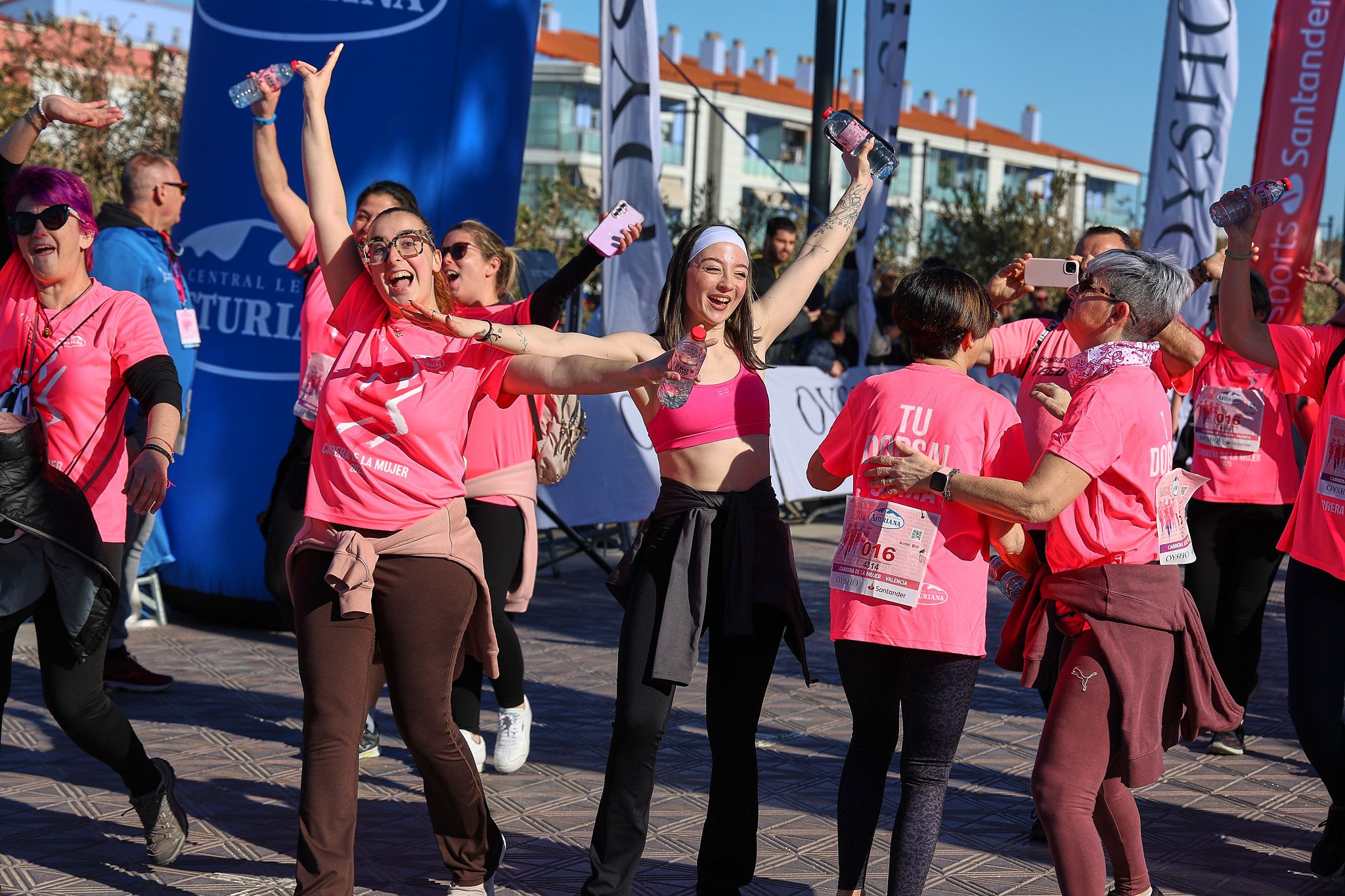 Las mejores fotos de la Carrera de la Mujer Central Lechera Asturiana de Valencia 2025. 1021