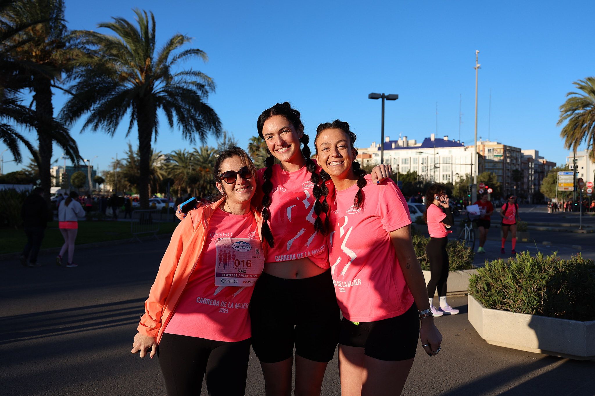 Las mejores fotos de la Carrera de la Mujer Central Lechera Asturiana de Valencia 2025. 49