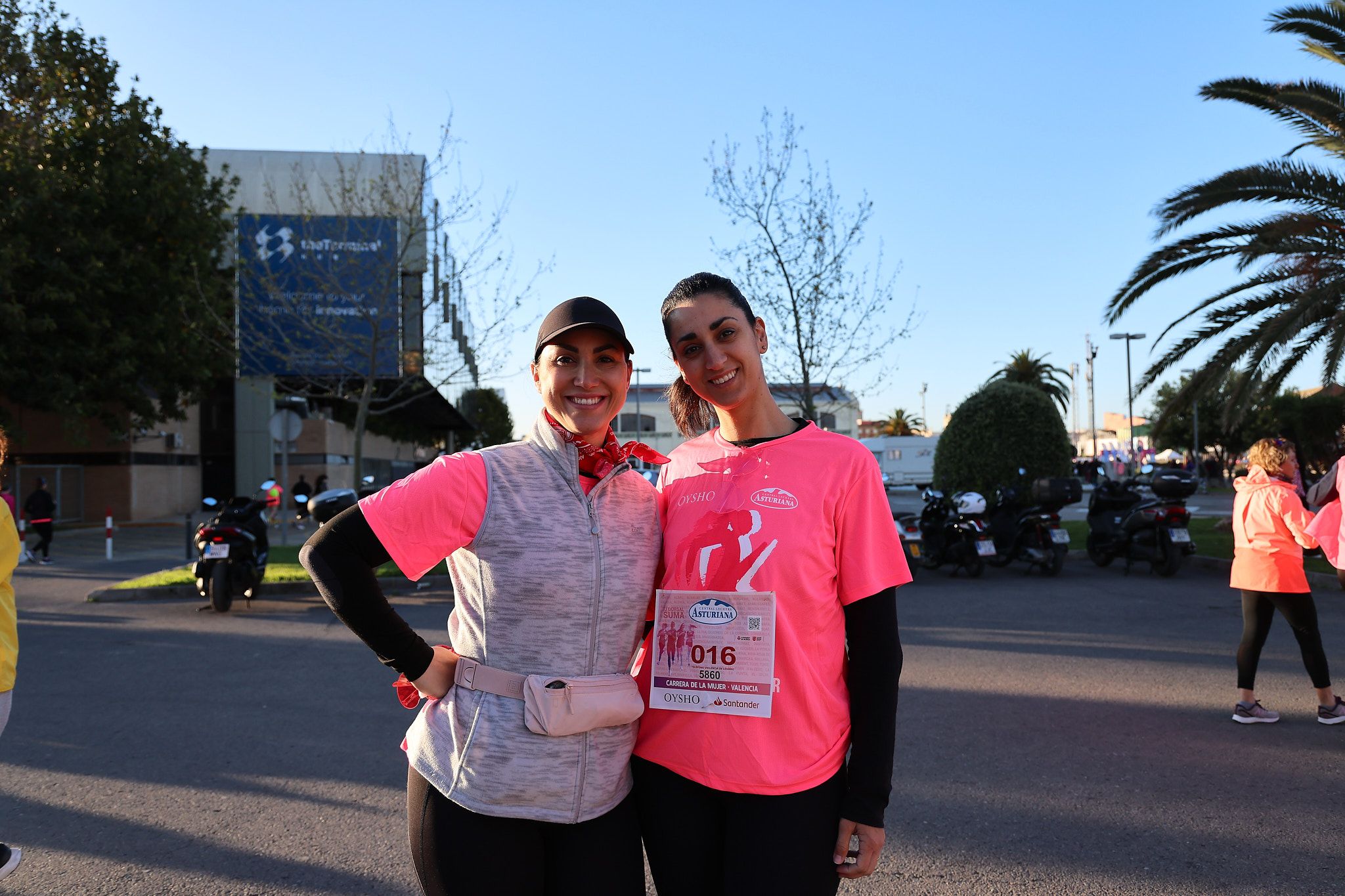 Las mejores fotos de la Carrera de la Mujer Central Lechera Asturiana de Valencia 2025. 50