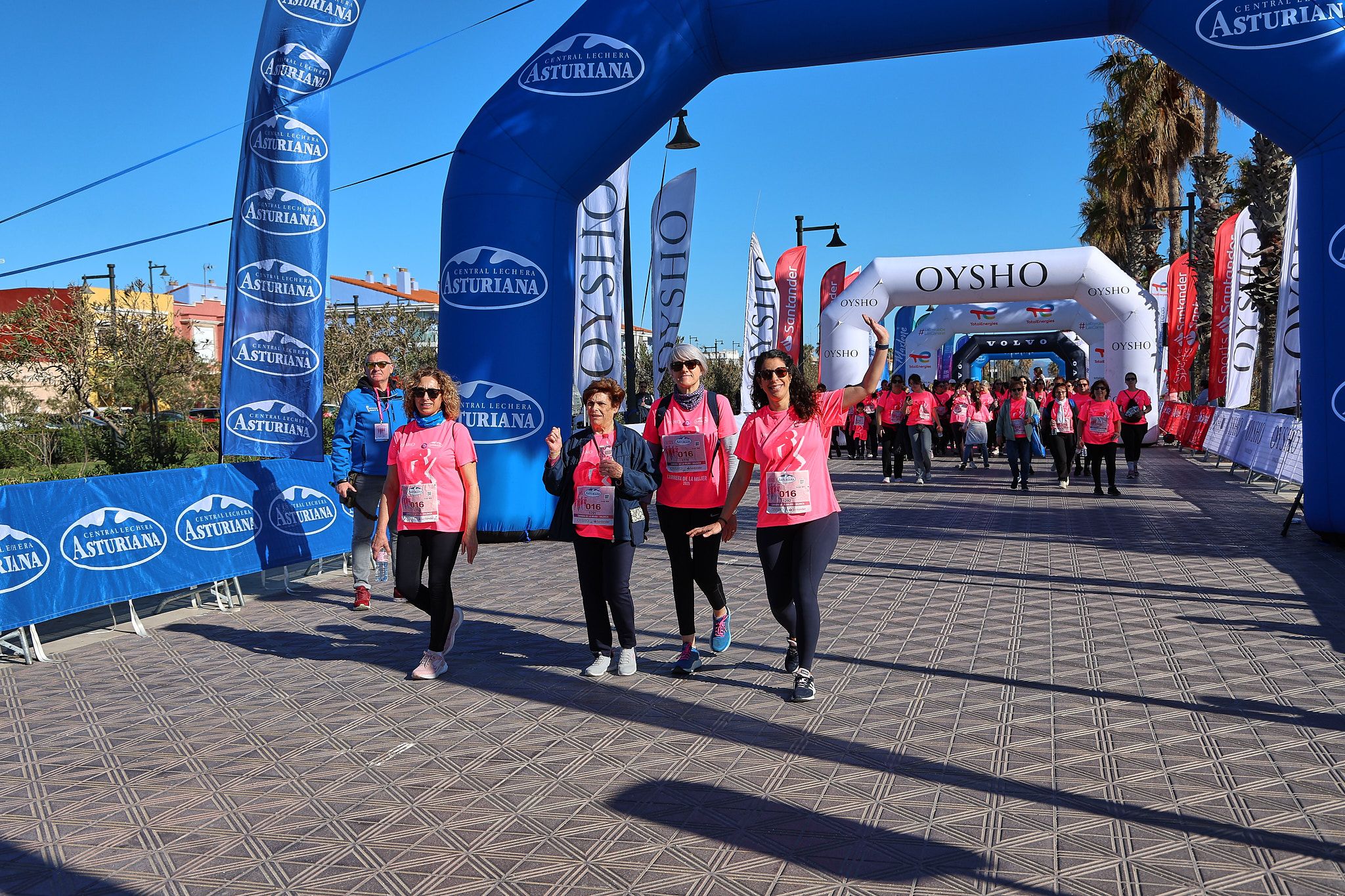Las mejores fotos de la Carrera de la Mujer Central Lechera Asturiana de Valencia 2025. 1510