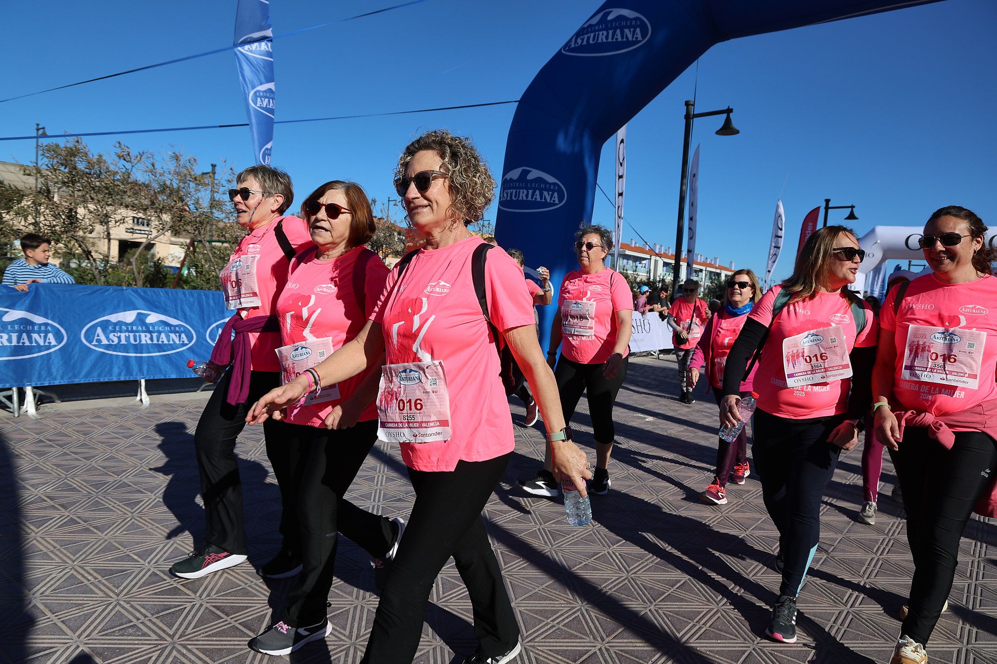 Las mejores fotos de la Carrera de la Mujer Central Lechera Asturiana de Valencia 2025. 1268