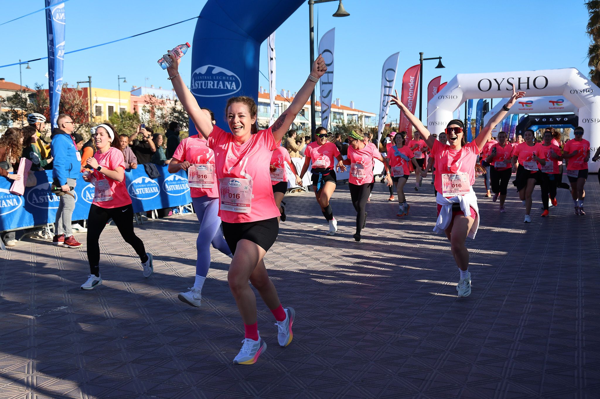 Las mejores fotos de la Carrera de la Mujer Central Lechera Asturiana de Valencia 2025. 787
