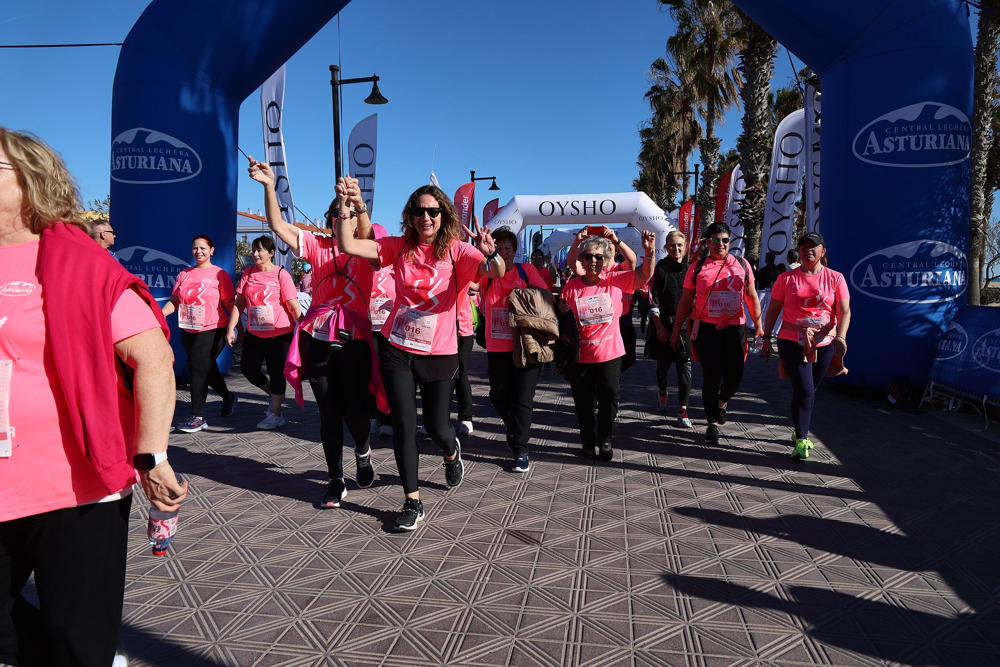 Las mejores fotos de la Carrera de la Mujer Central Lechera Asturiana de Valencia 2025. 1271