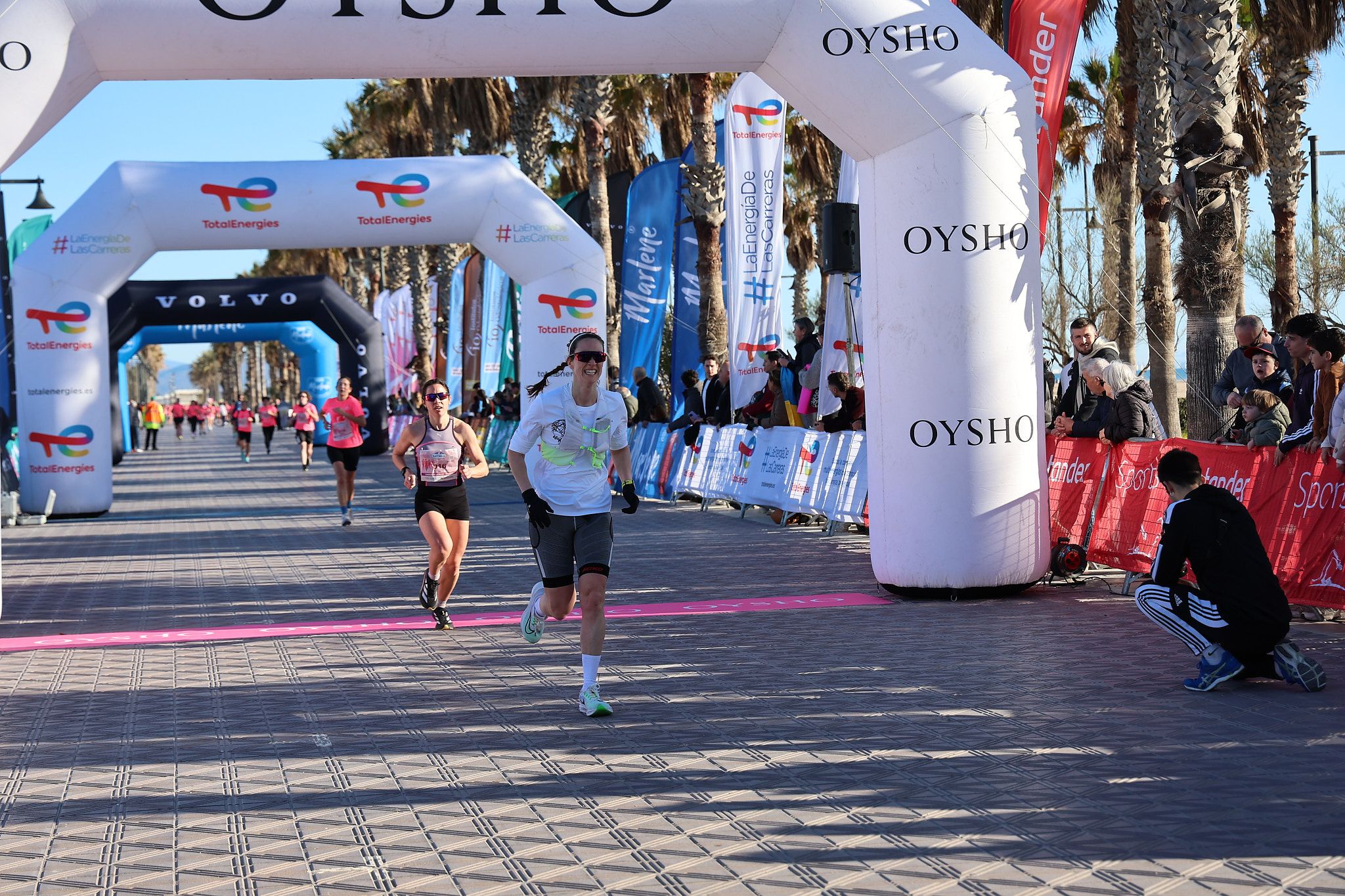 Las mejores fotos de la Carrera de la Mujer Central Lechera Asturiana de Valencia 2025. 317