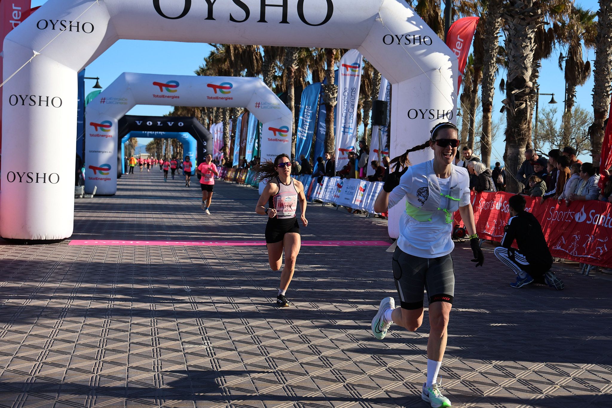 Las mejores fotos de la Carrera de la Mujer Central Lechera Asturiana de Valencia 2025. 318