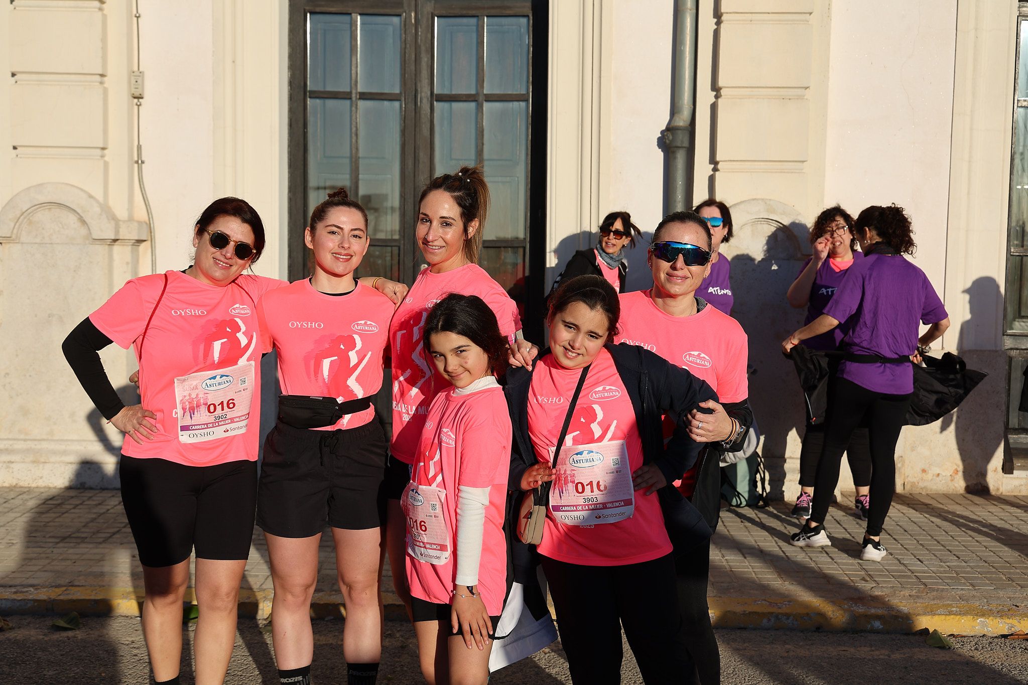 Las mejores fotos de la Carrera de la Mujer Central Lechera Asturiana de Valencia 2025. 70