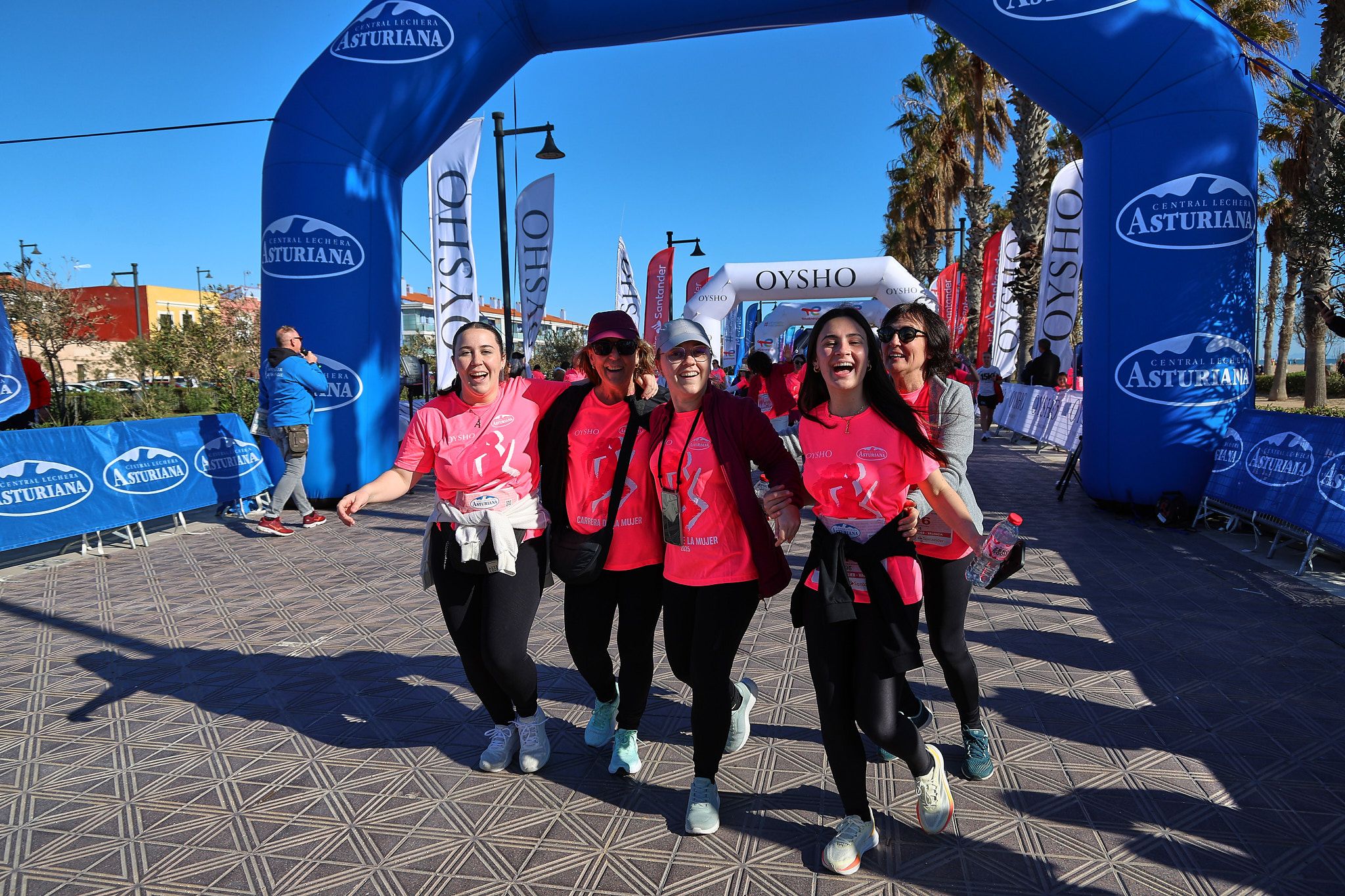 Las mejores fotos de la Carrera de la Mujer Central Lechera Asturiana de Valencia 2025. 1289