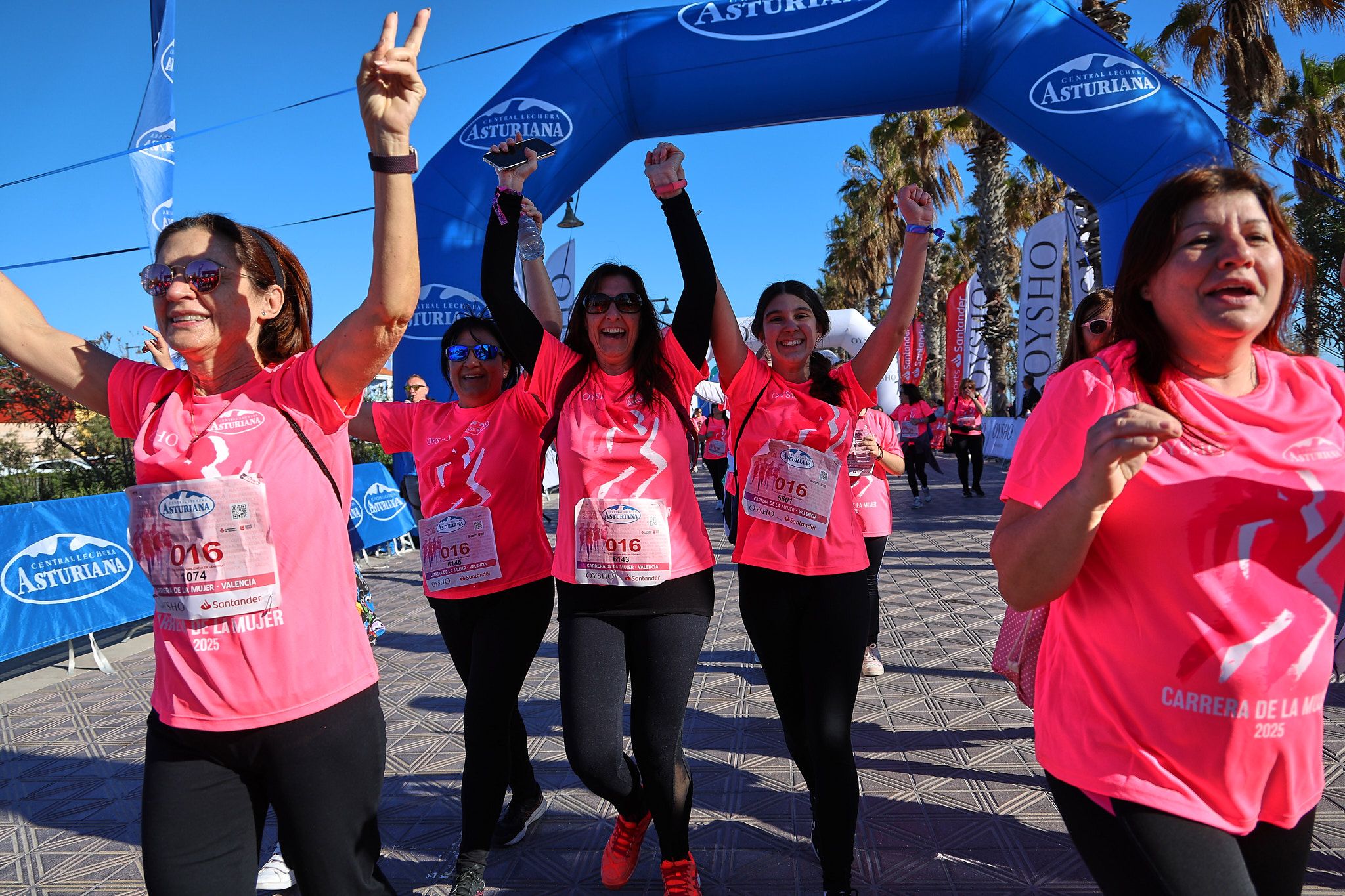 Las mejores fotos de la Carrera de la Mujer Central Lechera Asturiana de Valencia 2025. 1043